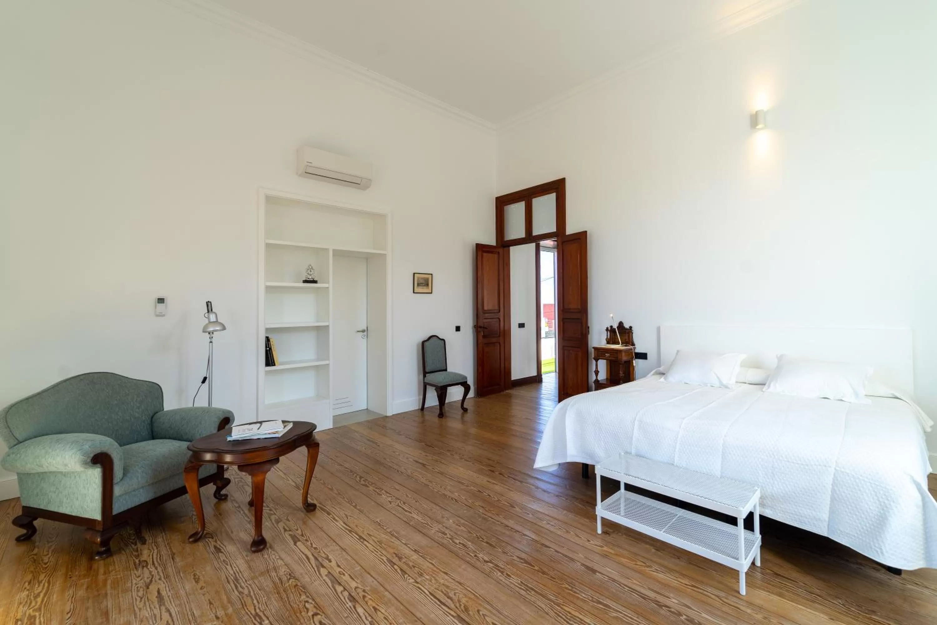 Bedroom, Bed in Albor Suites