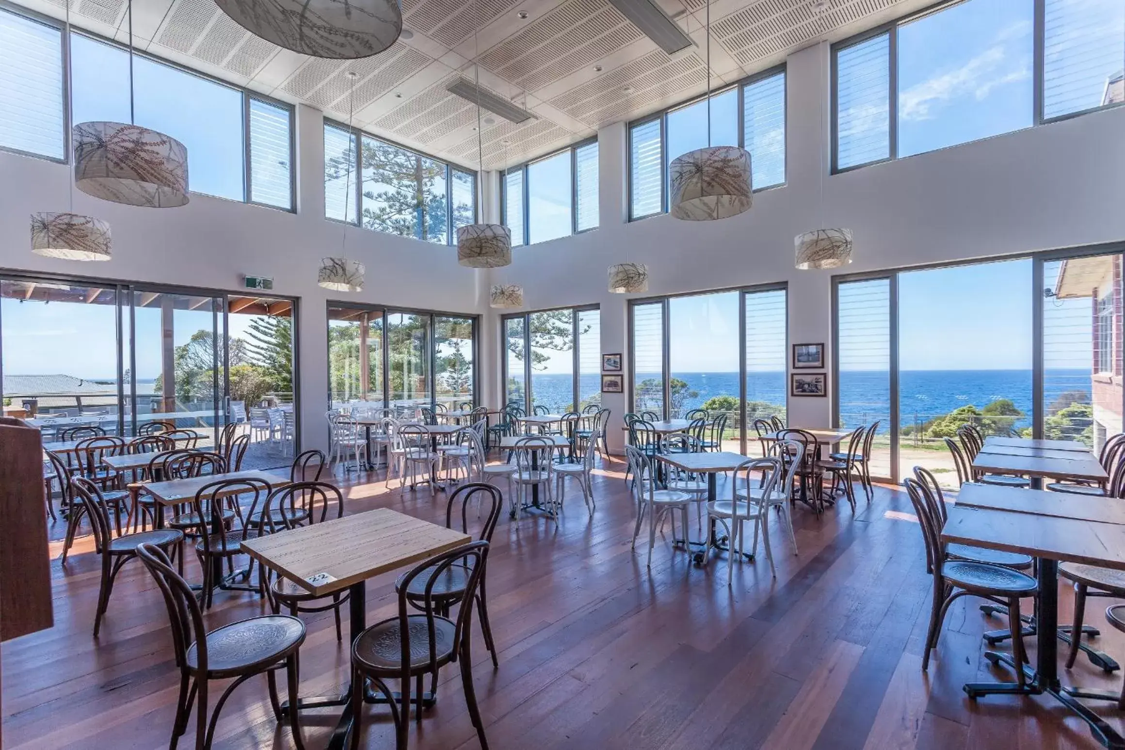 Property building, Restaurant/Places to Eat in Tathra Hotel & Motel