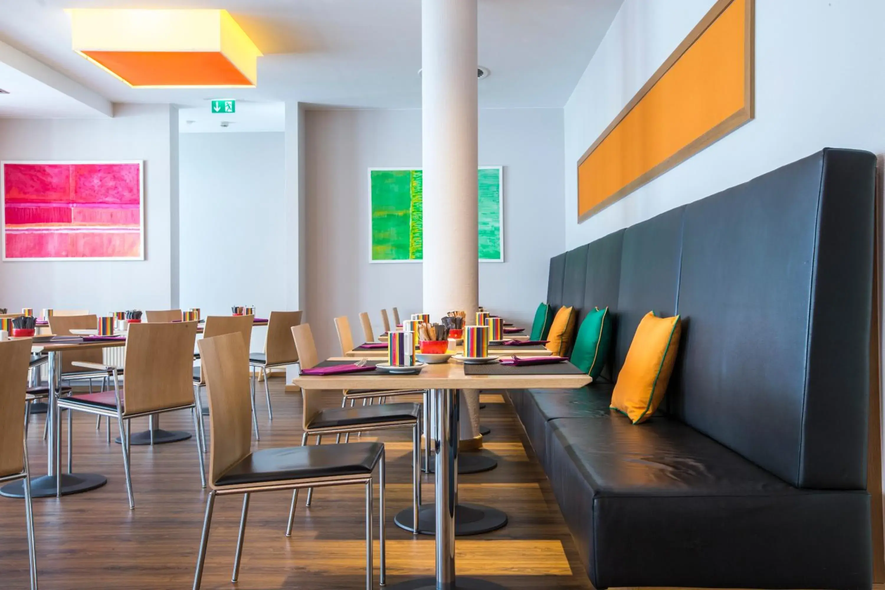 Restaurant/Places to Eat in Park Inn by Radisson Nurnberg