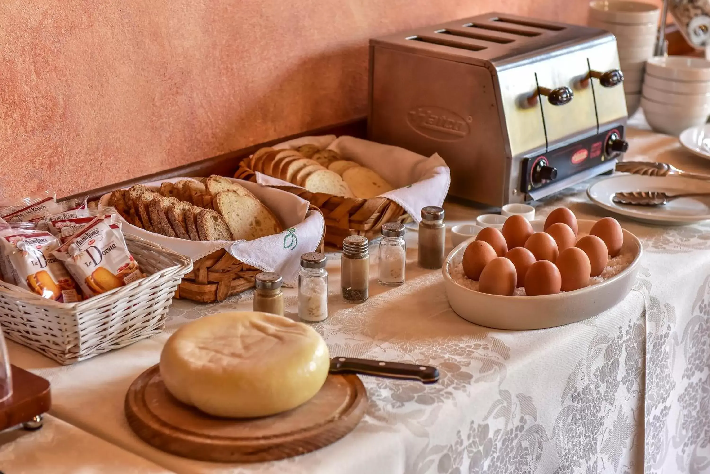 Buffet breakfast, Food in Bellavista Impruneta