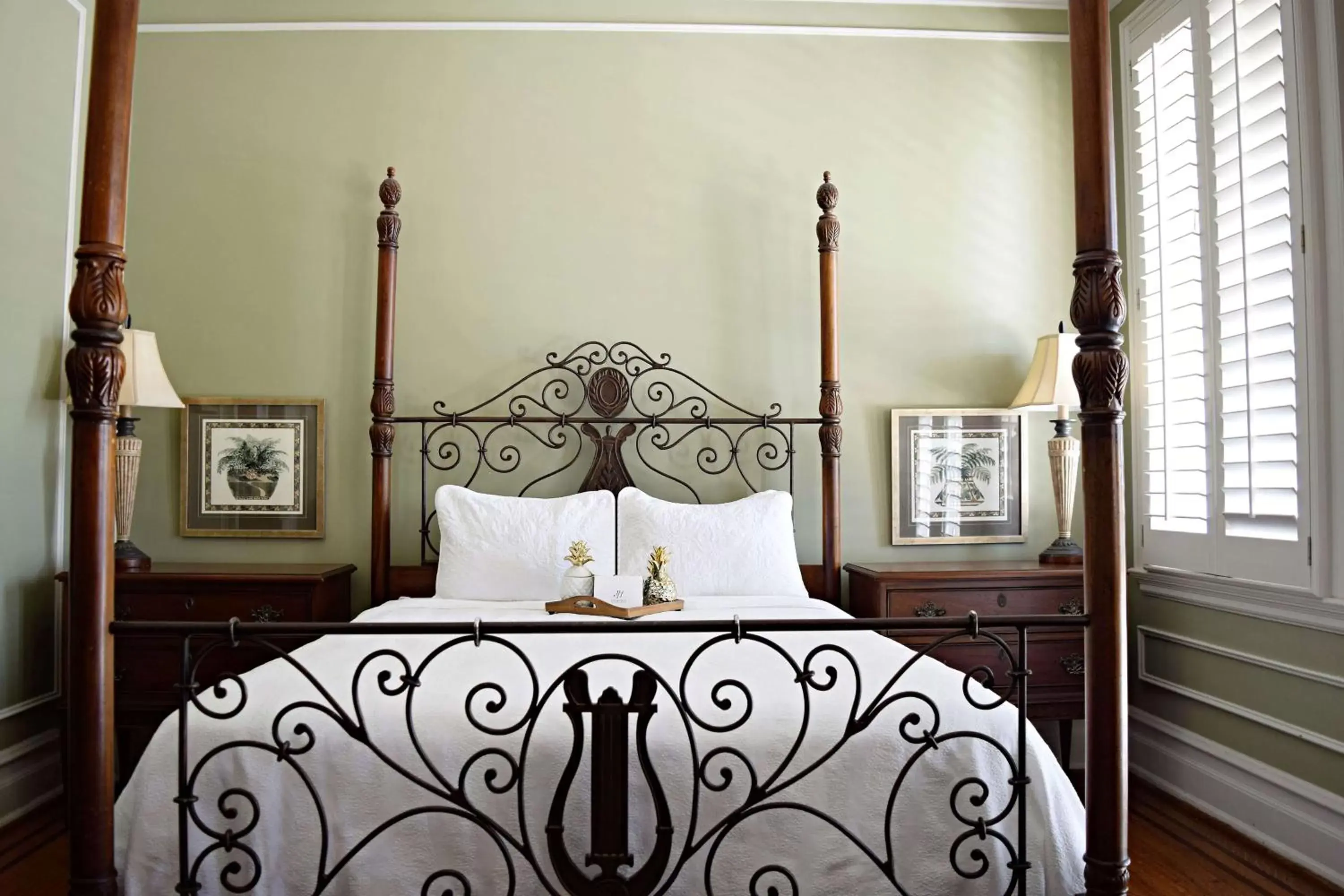 Photo of the whole room, Bed in JH Adams Inn, Trademark Collection by Wyndham