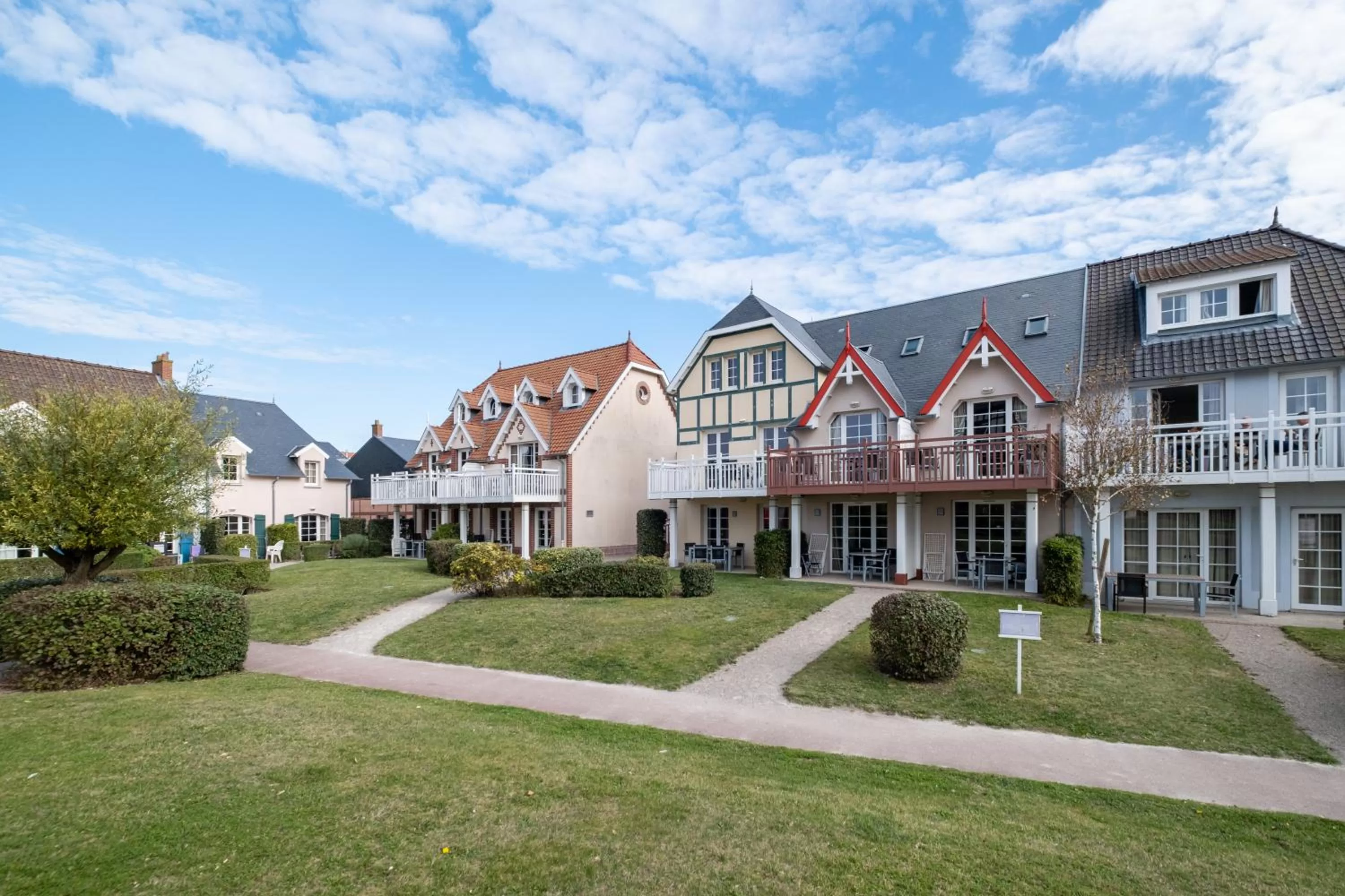 Property building in Pierre & Vacances Premium Résidence de la Plage