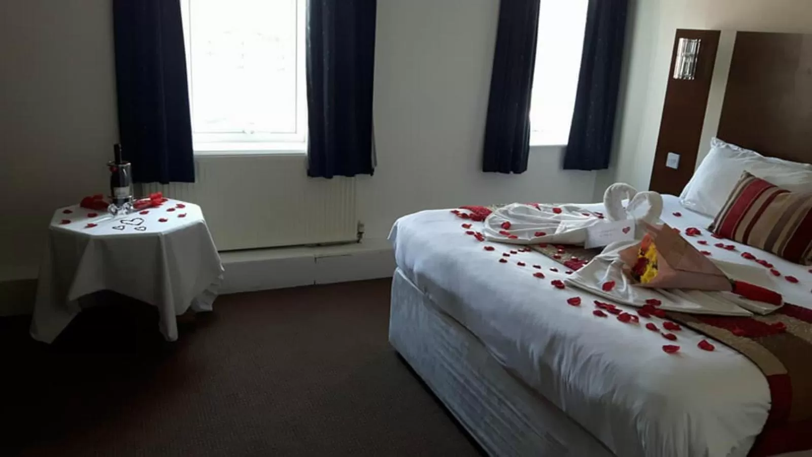 Bedroom, Bed in Celtic International Hotel Cardiff Airport