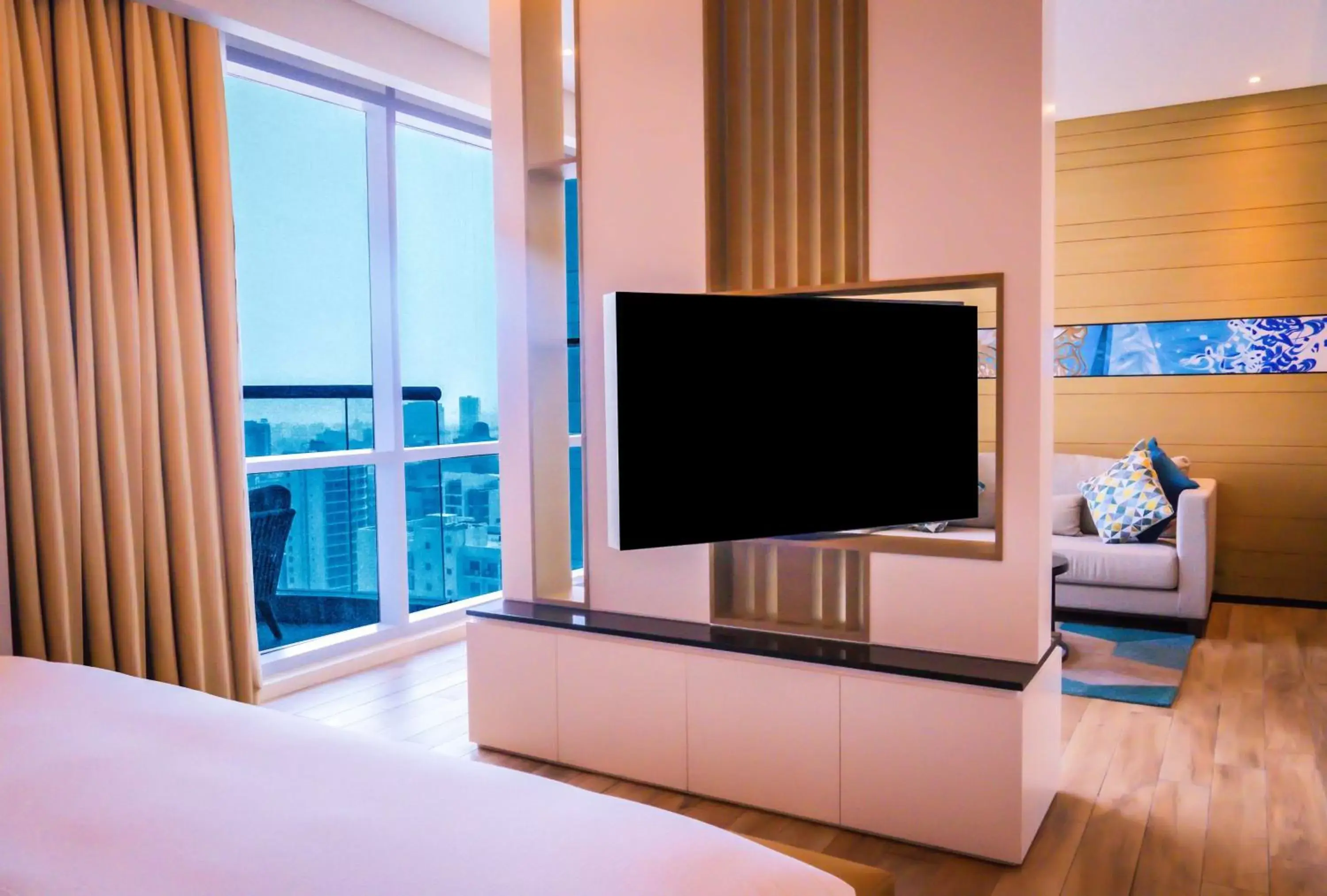 View (from property/room), TV/Entertainment Center in Hilton Bahrain