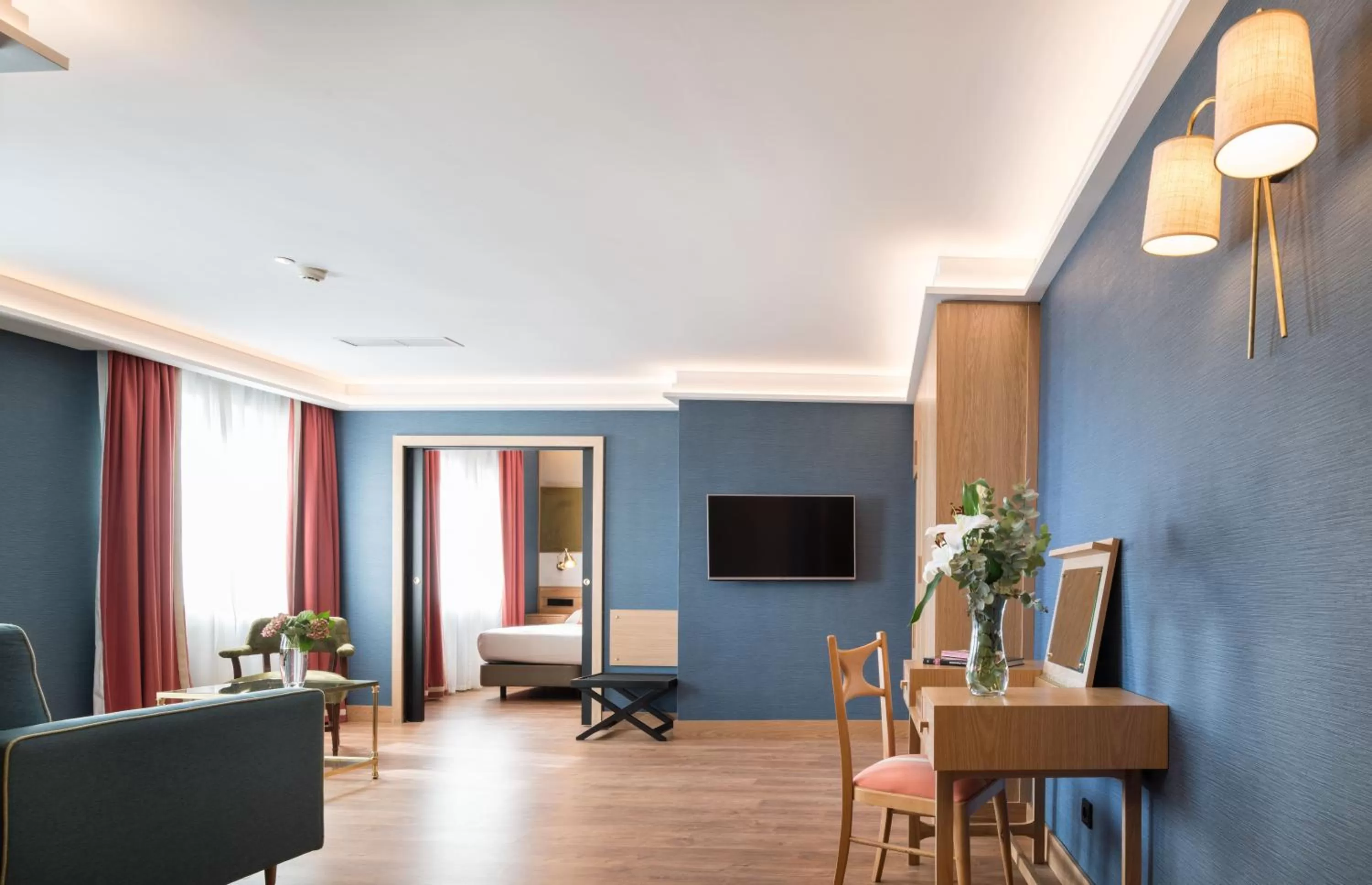 TV and multimedia in Principe Pio