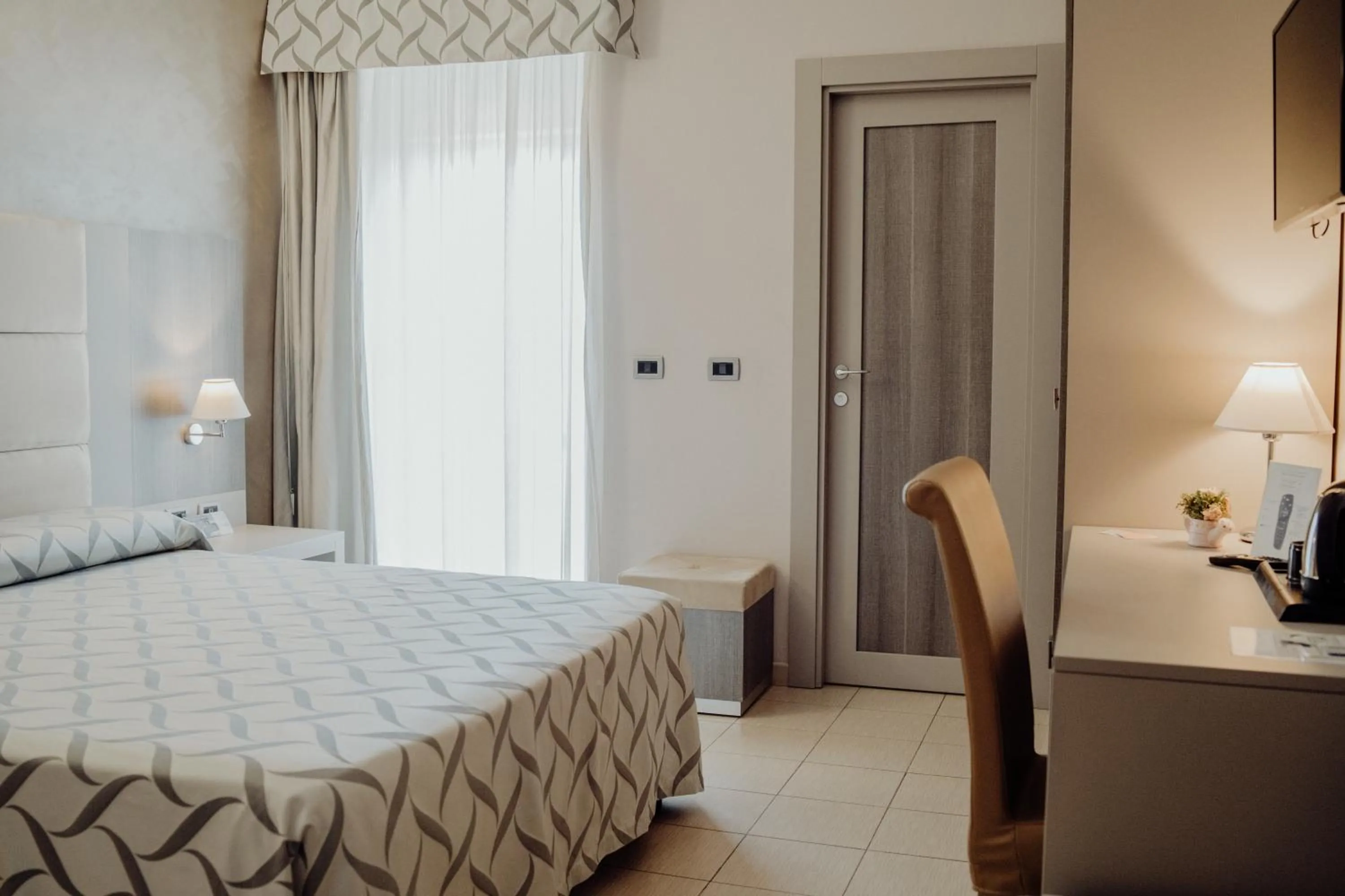 Bedroom, Bed in Hotel Niagara