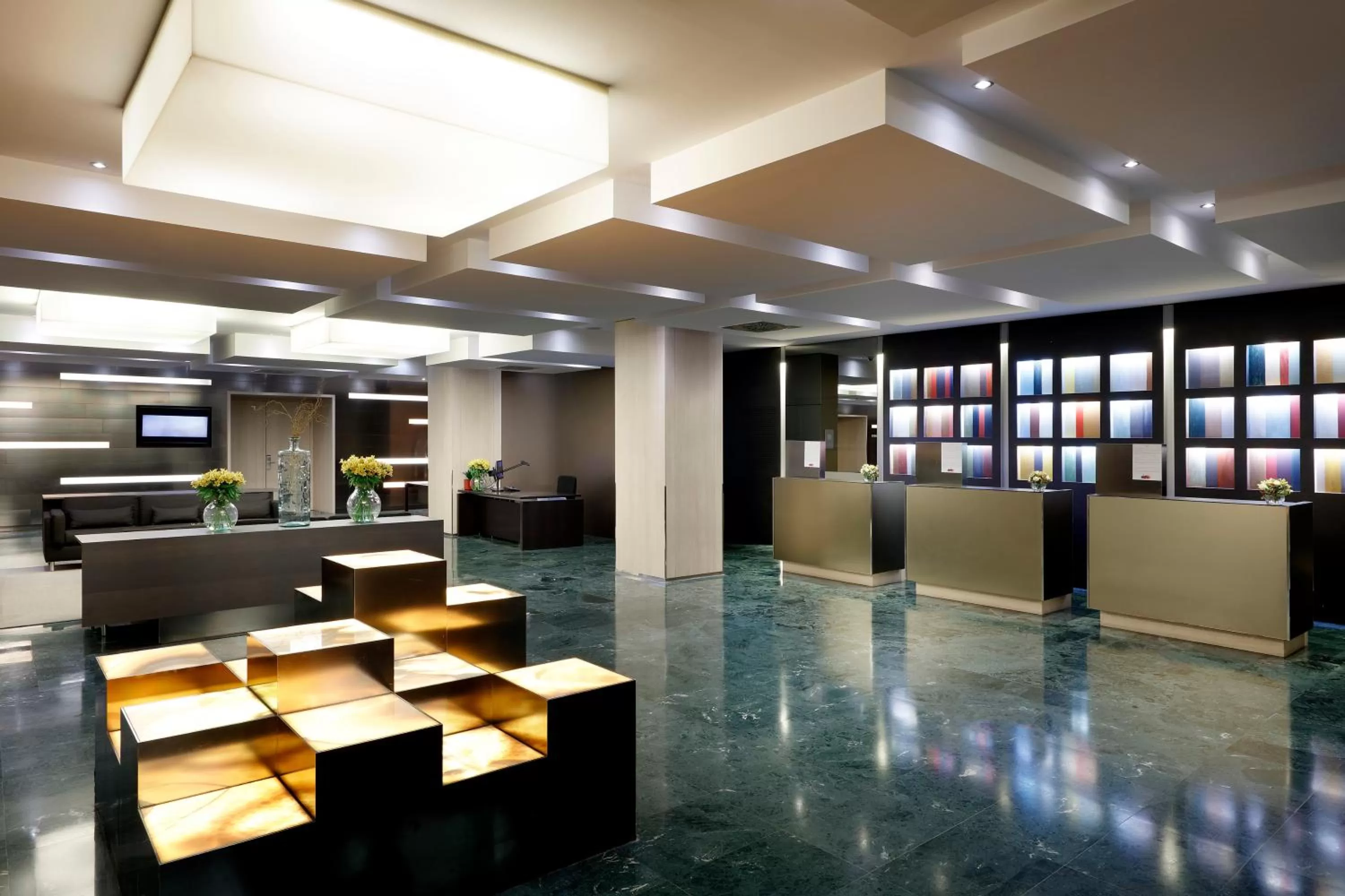 Lobby or reception in Melia Barcelona Sarriá