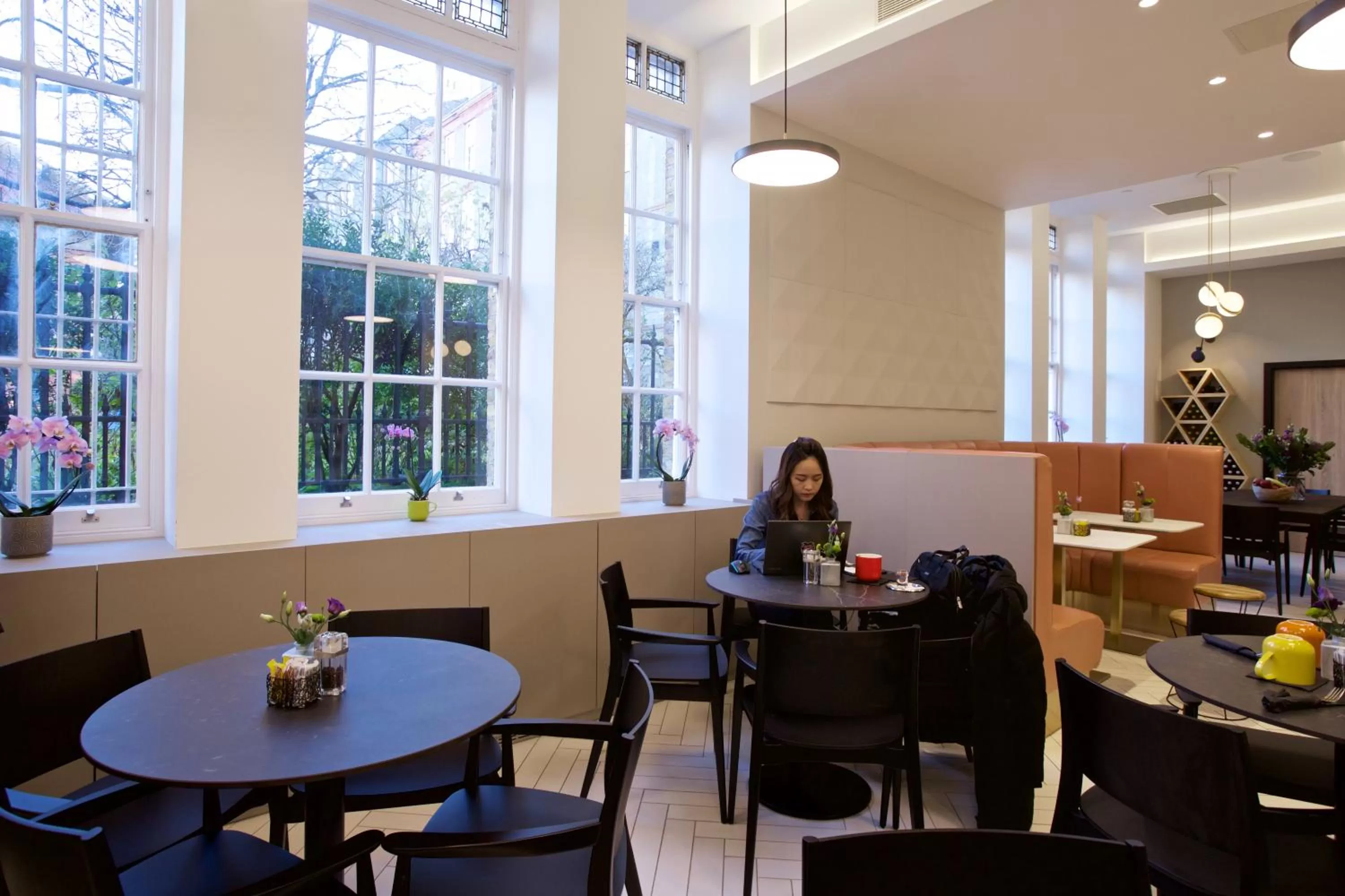 Communal lounge/ TV room in The Z Hotel Covent Garden