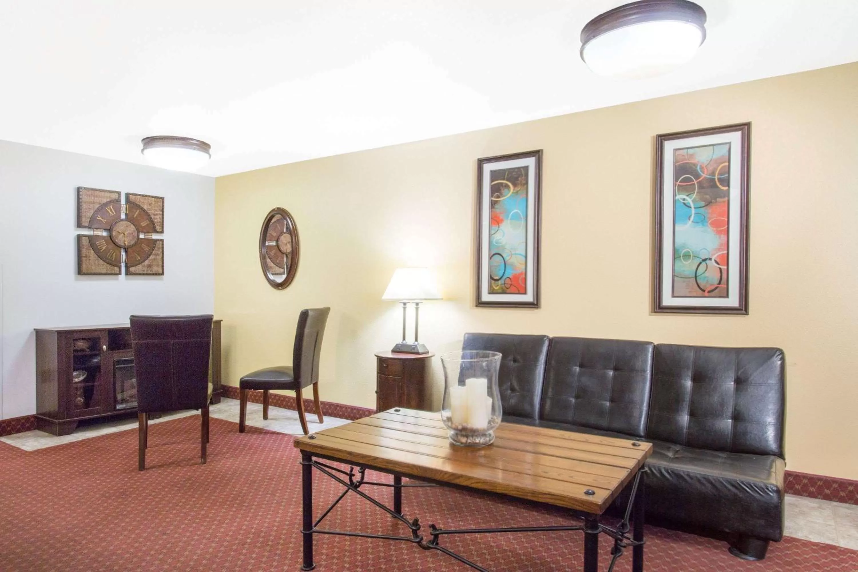 Lobby or reception in Super 8 by Wyndham Elko