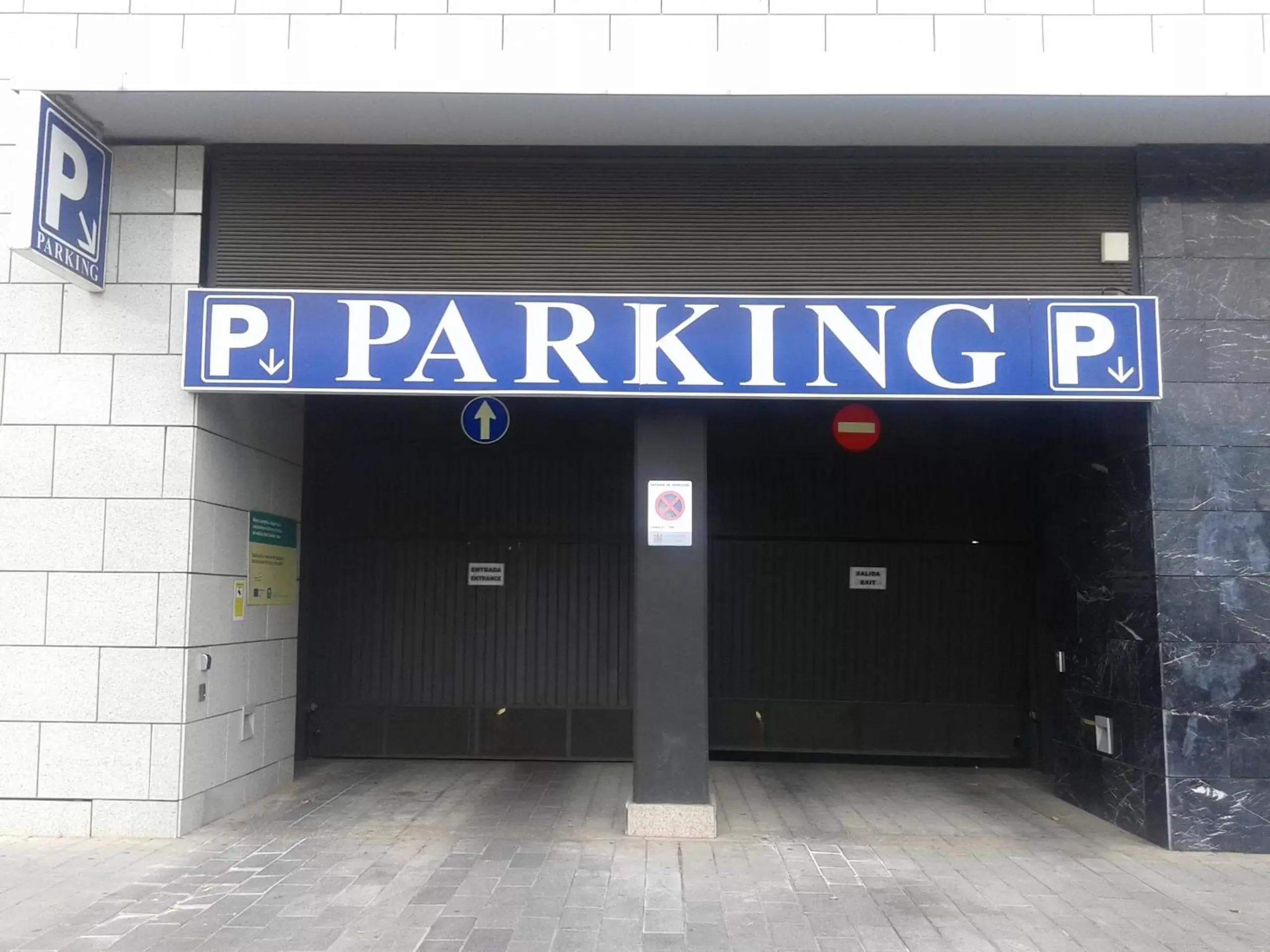 Property building in Hotel Cordoba Center Property building in Hotel Cordoba Center