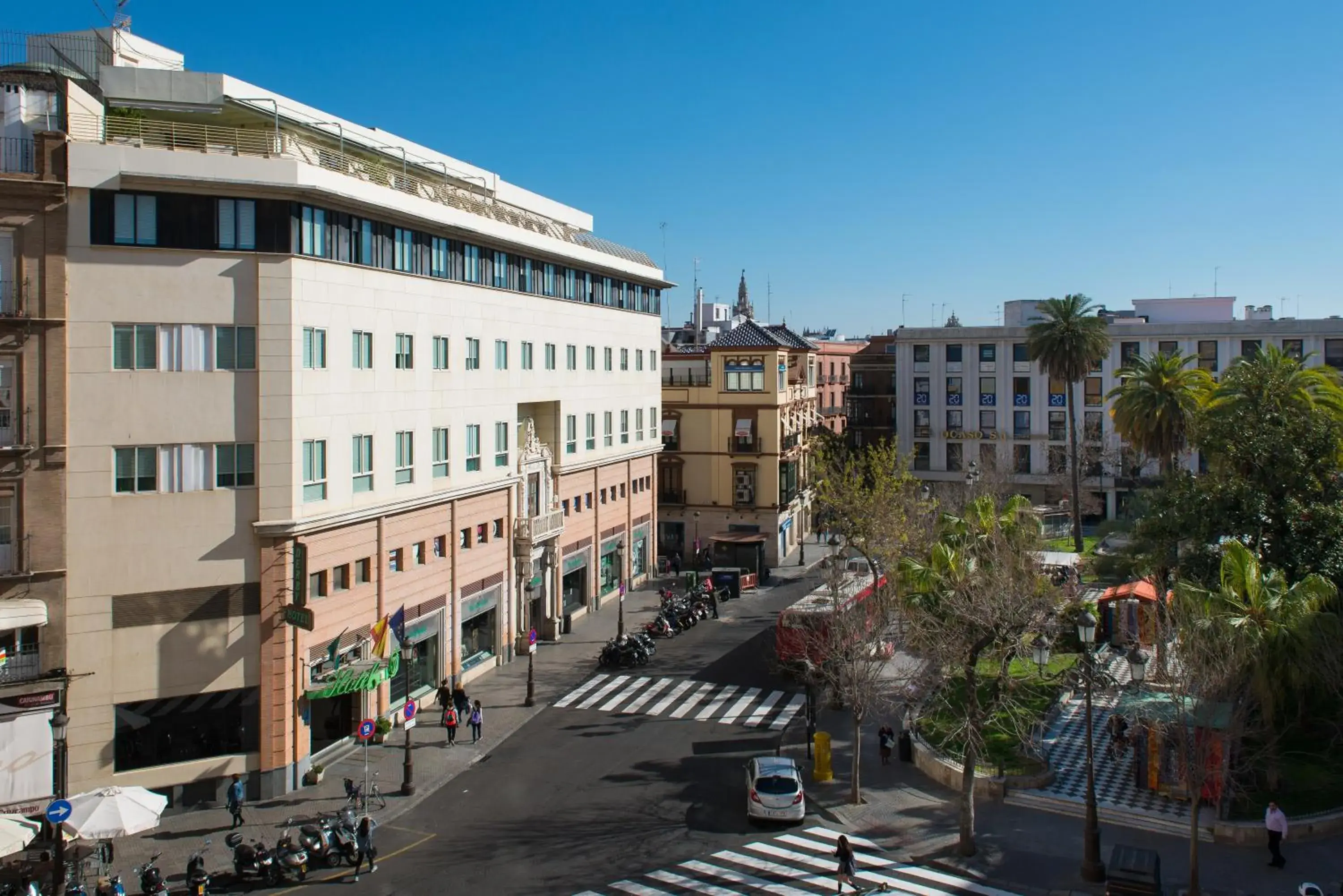 Facade/entrance in Hotel Derby Sevilla