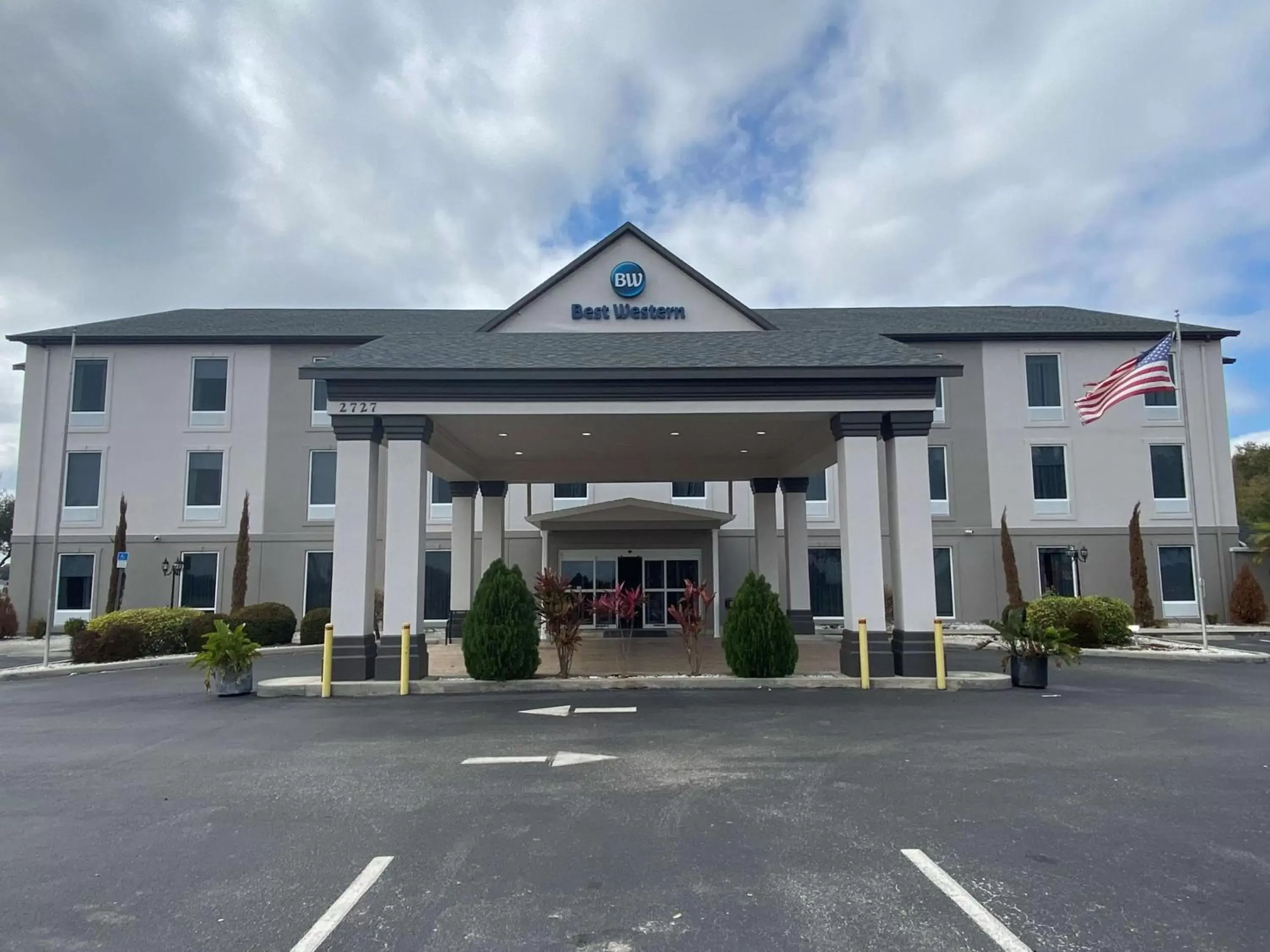 Property Building in Best Western Heritage Inn and Suites
