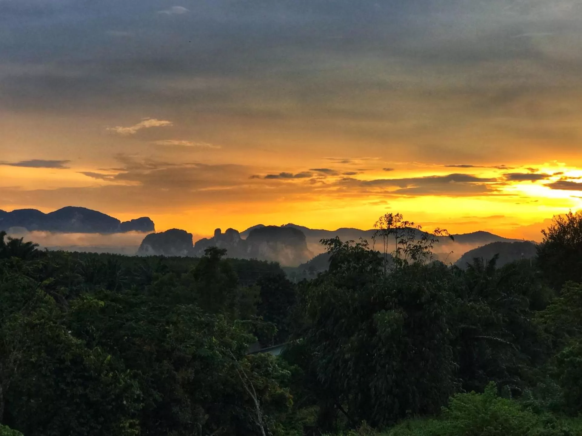 Mountain view in The Chill at Krabi Hotel