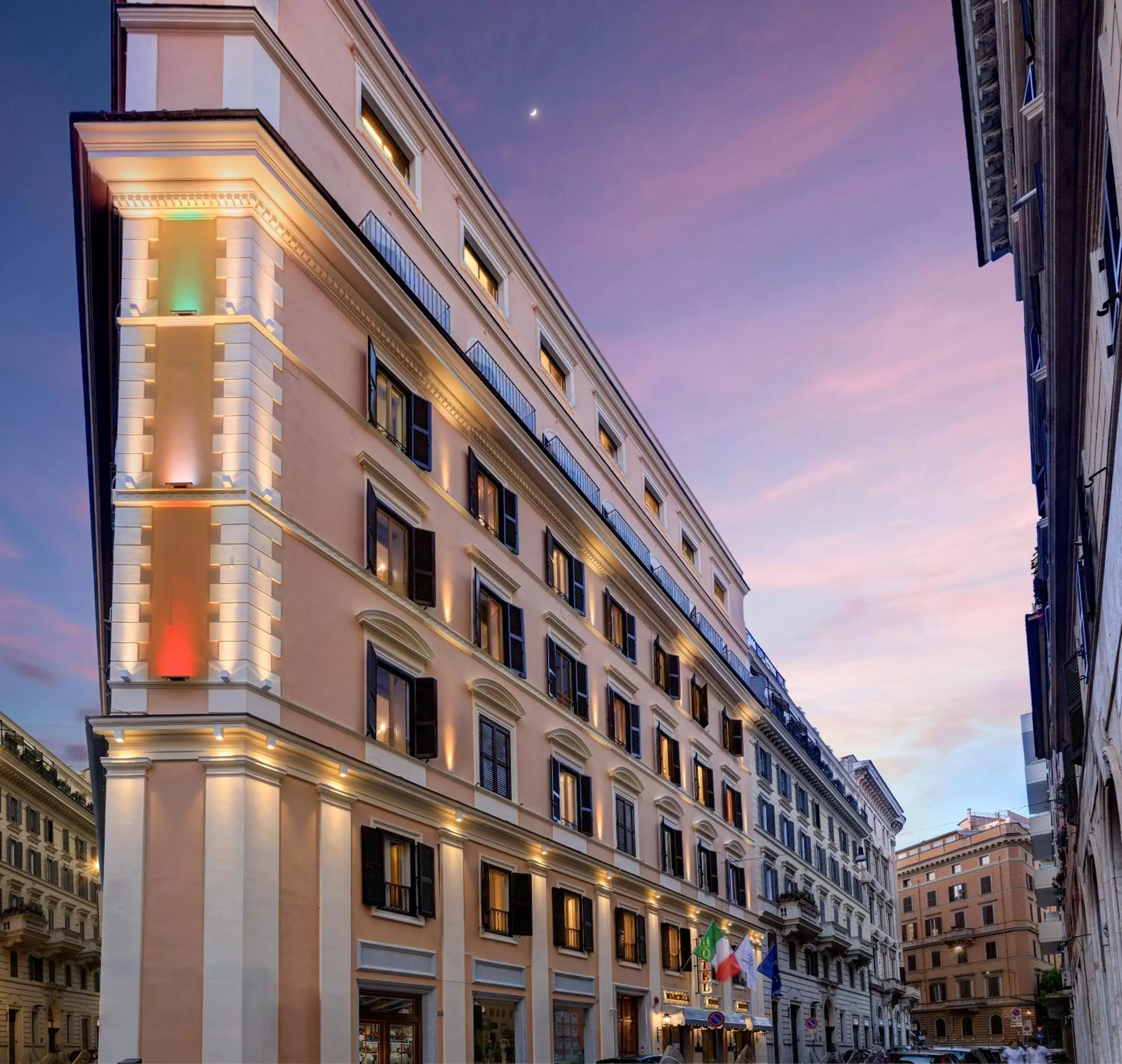 Facade/entrance in Marcella Royal Hotel - Rooftop Garden Facade/entrance in Marcella Royal Hotel - Rooftop Garden