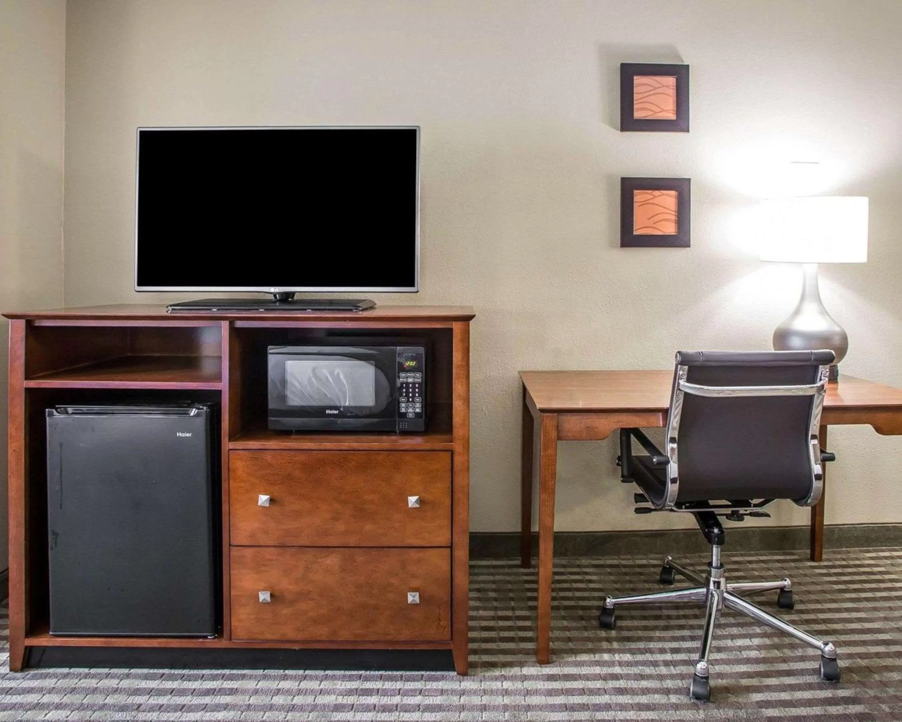 Photo of the whole room in Comfort Inn Hammond I-94