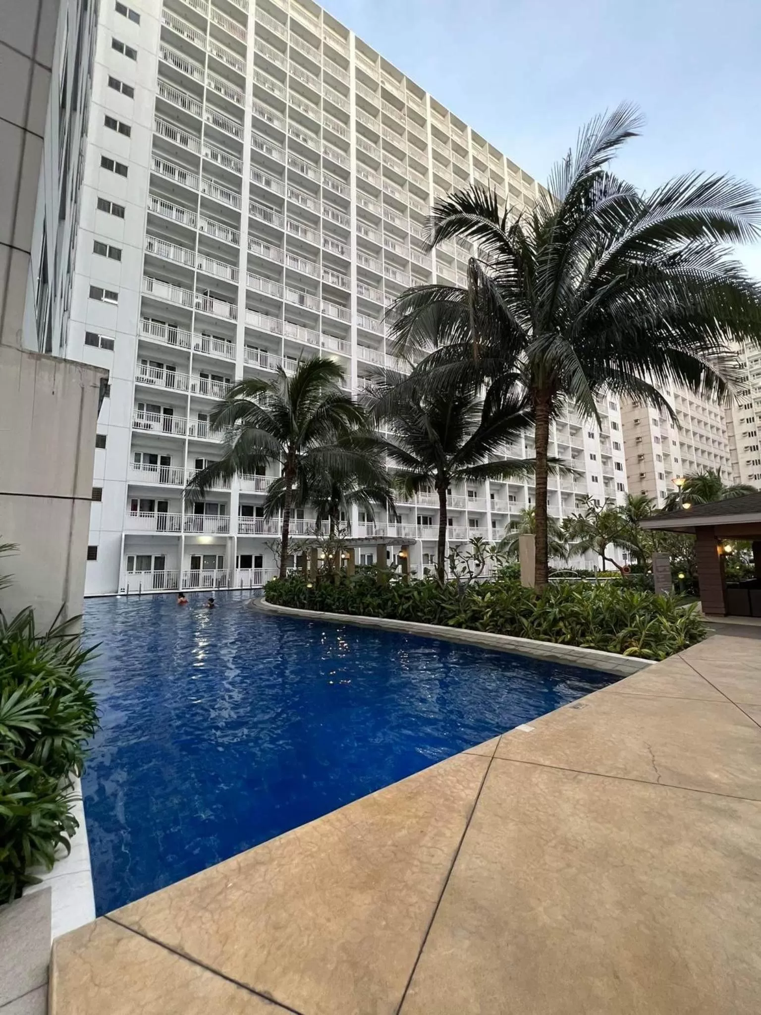Swimming pool in Yam Staycation Shore Residences