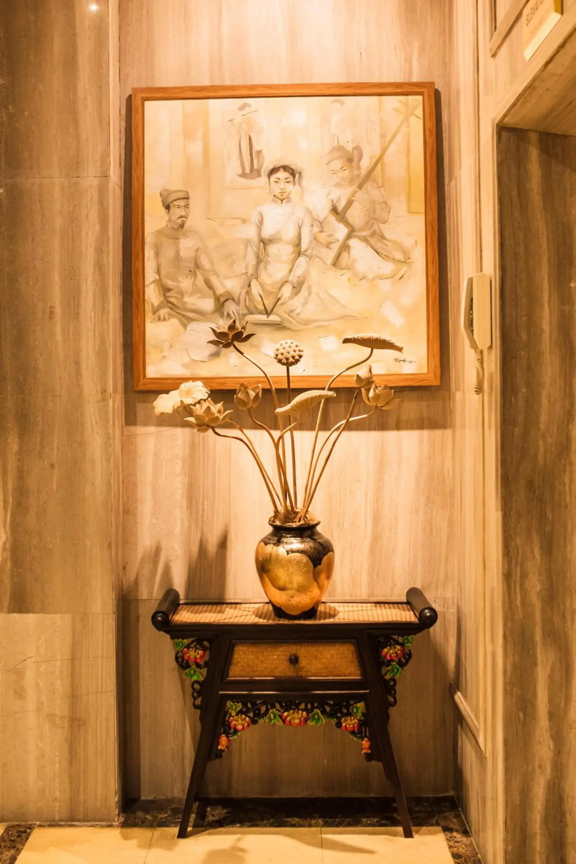 Decorative detail, Dining Area in Thang Long Opera Hotel