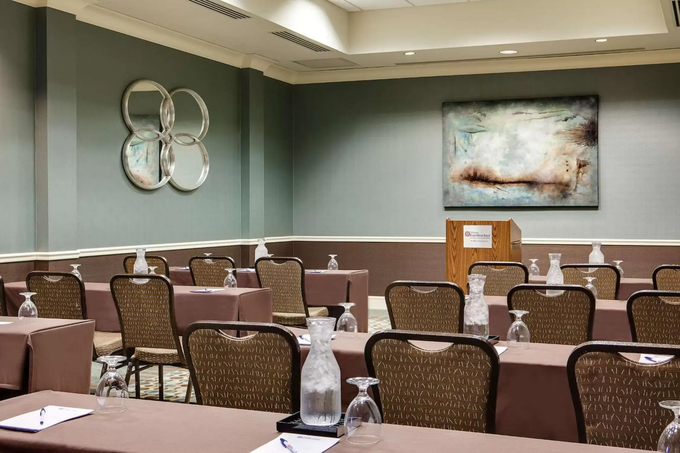 Meeting/conference room in Hilton Garden Inn Omaha East/Council Bluffs