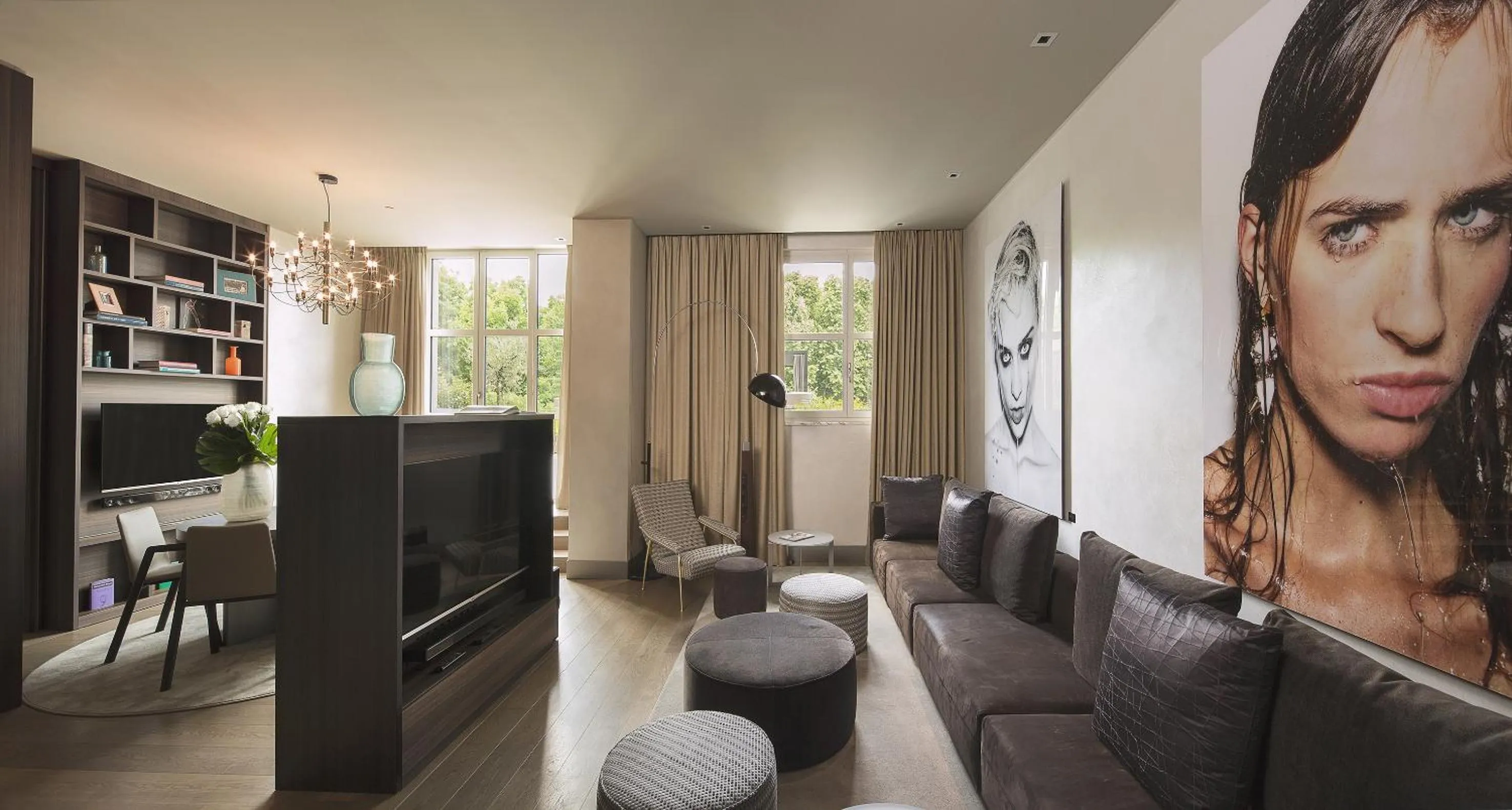 TV and multimedia in ME Milan Il Duca