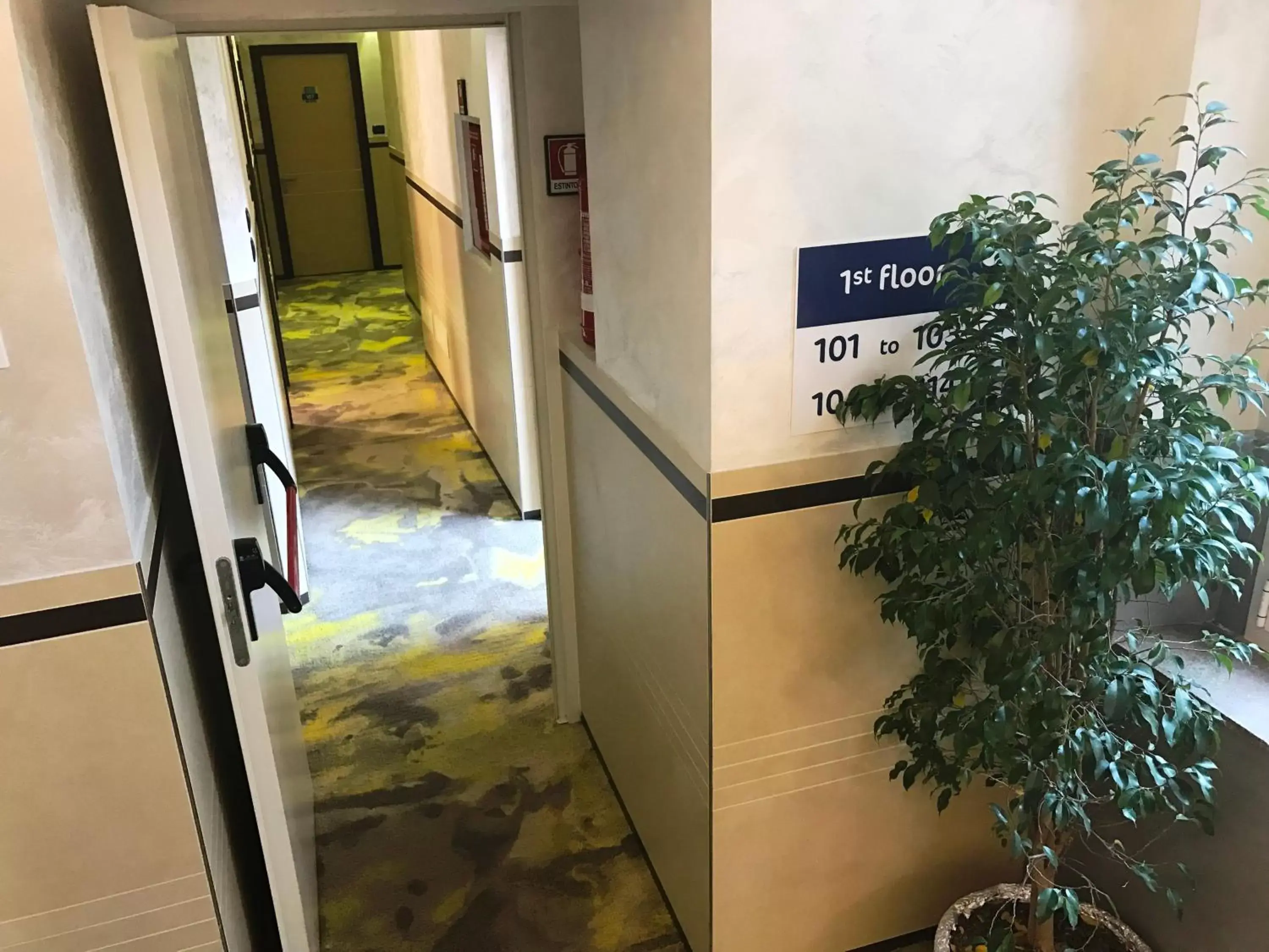 Area and facilities in Ibis Styles Milano Centro