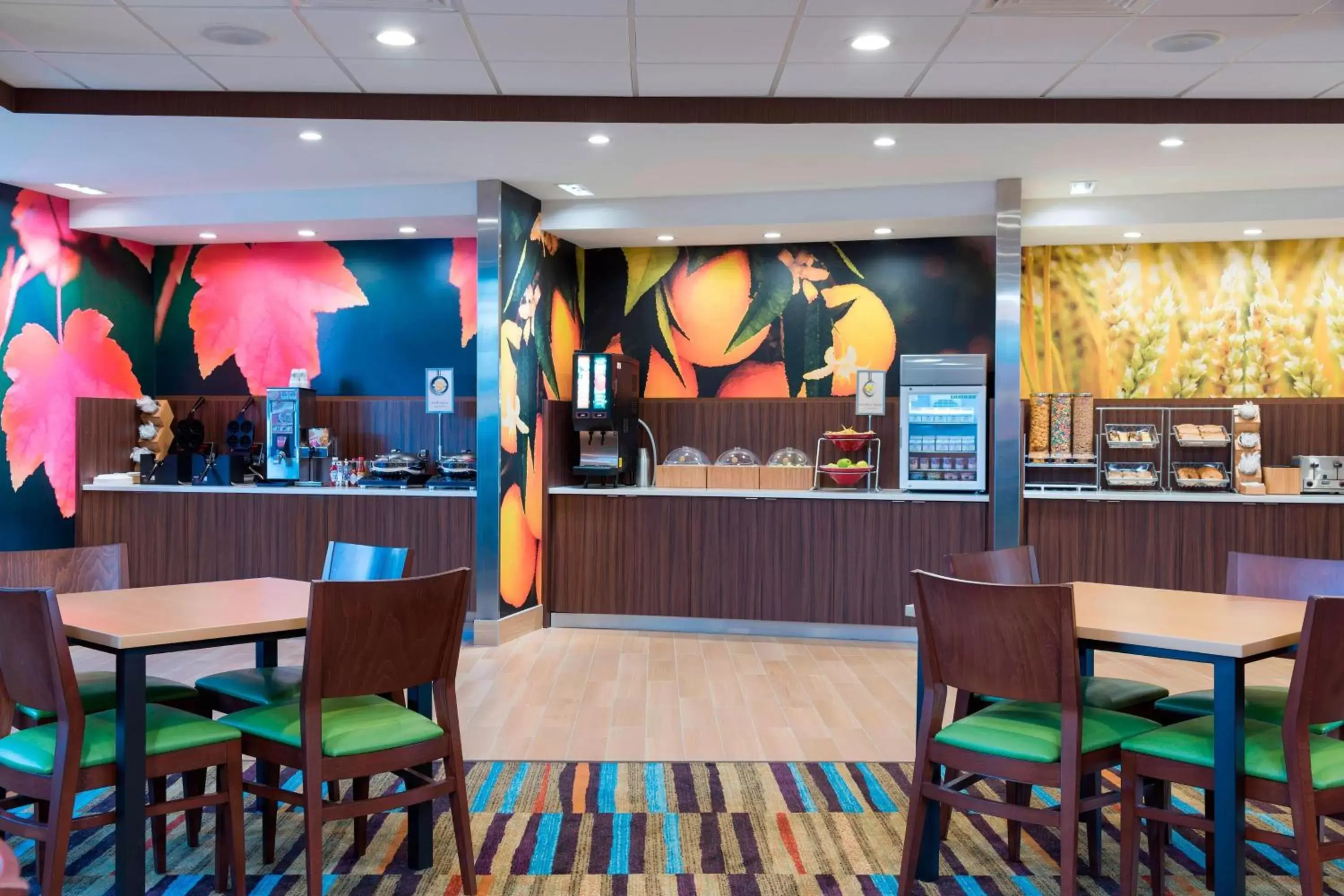 Breakfast, Restaurant/Places to Eat in Fairfield Inn & Suites by Marriott West Monroe