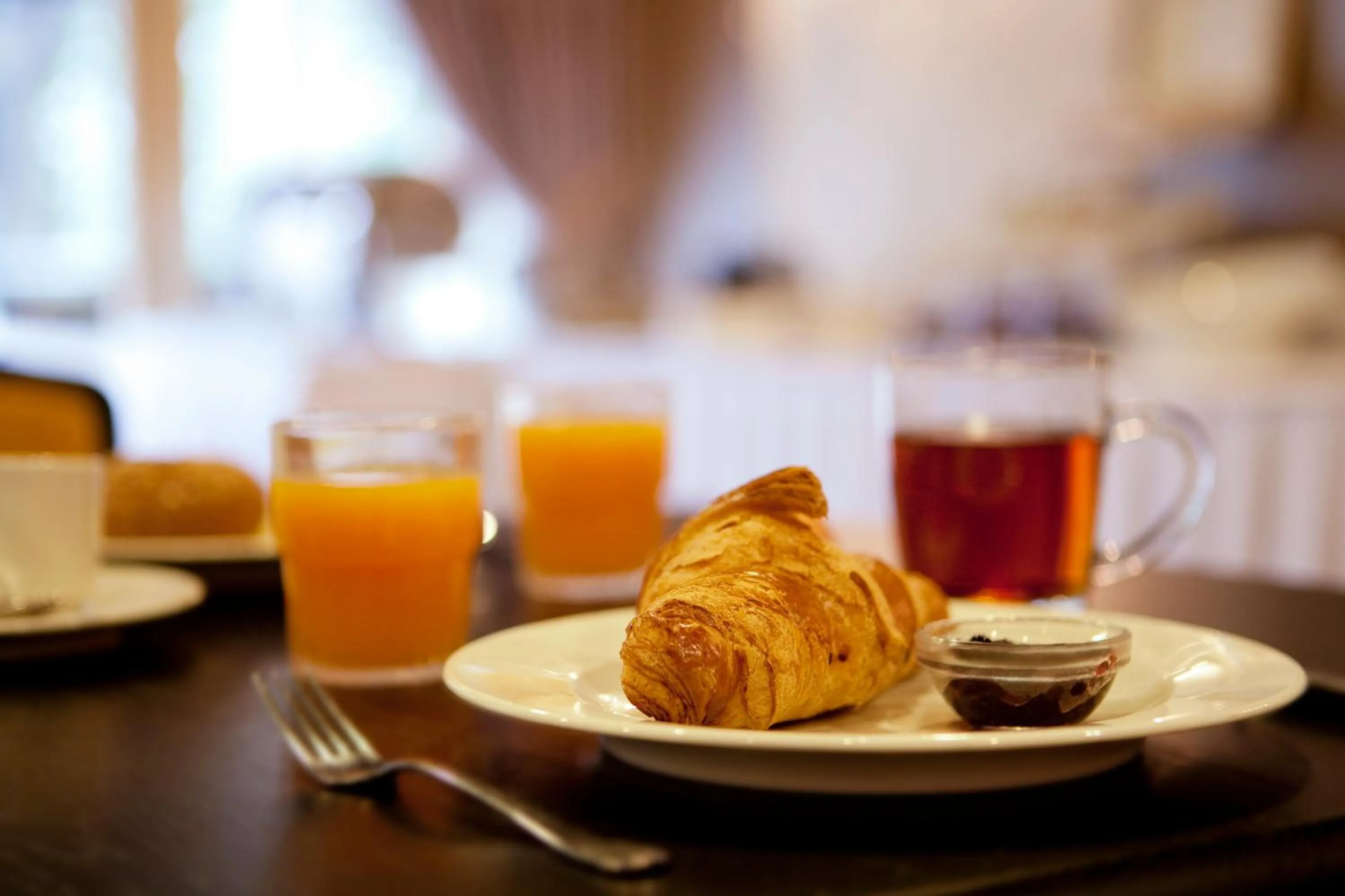 Continental breakfast in Hof van Putten