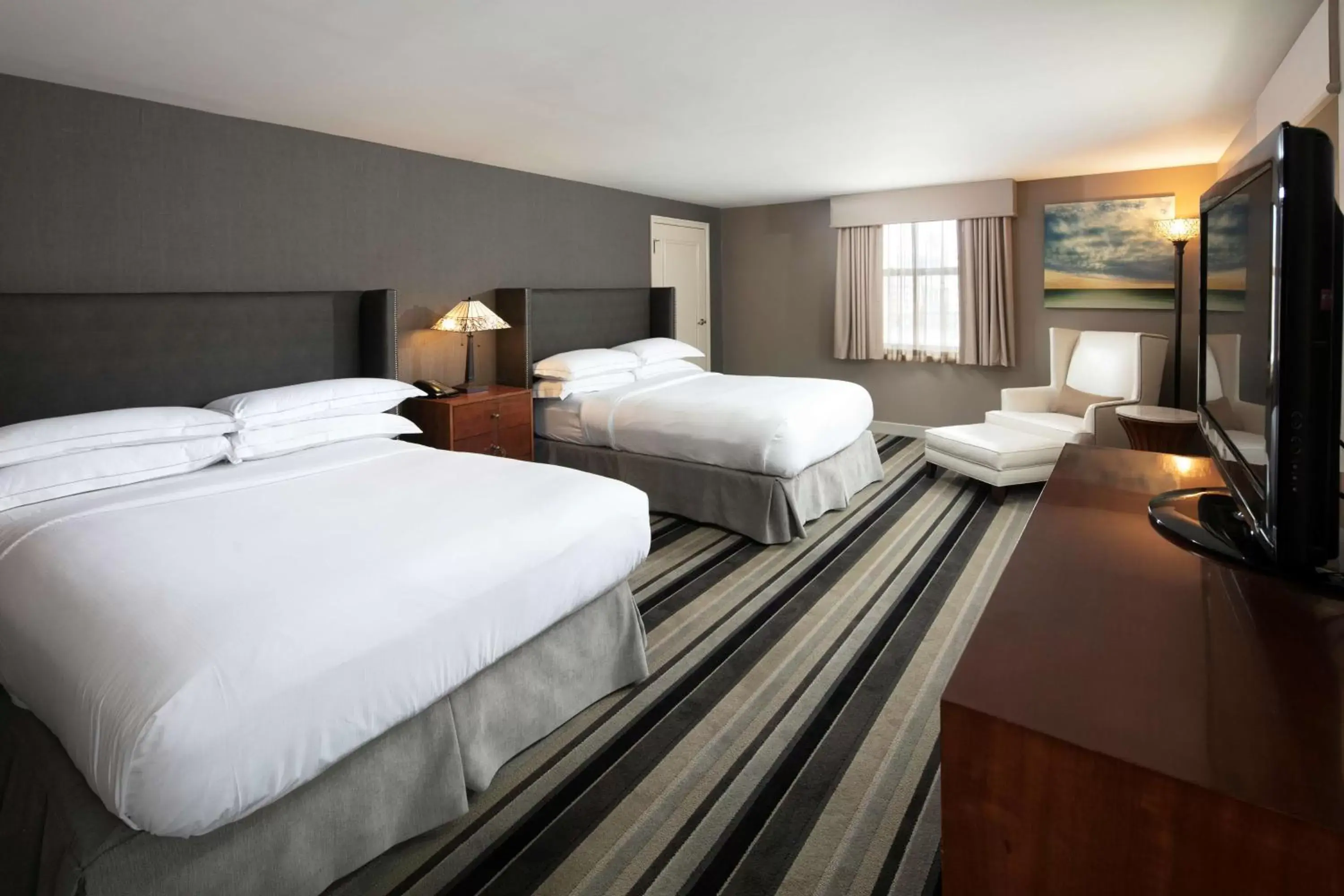 Bedroom, Bed in Hilton Milwaukee City Center