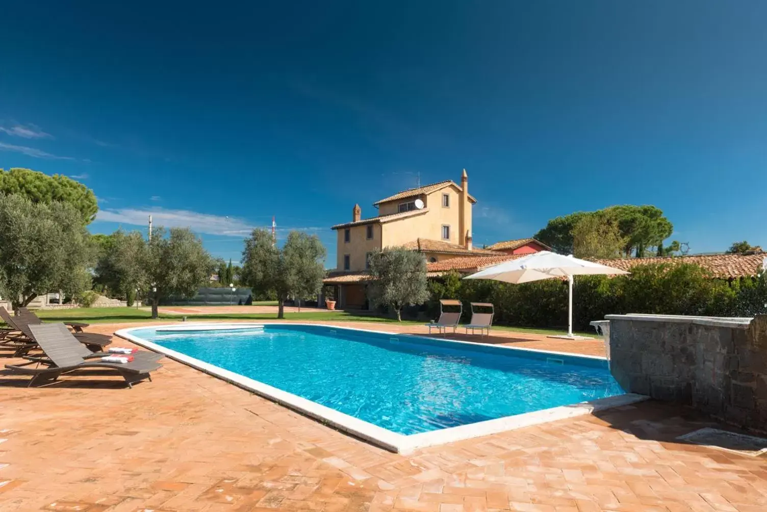 Pool view, Property Building in Relais Santa Caterina Hotel