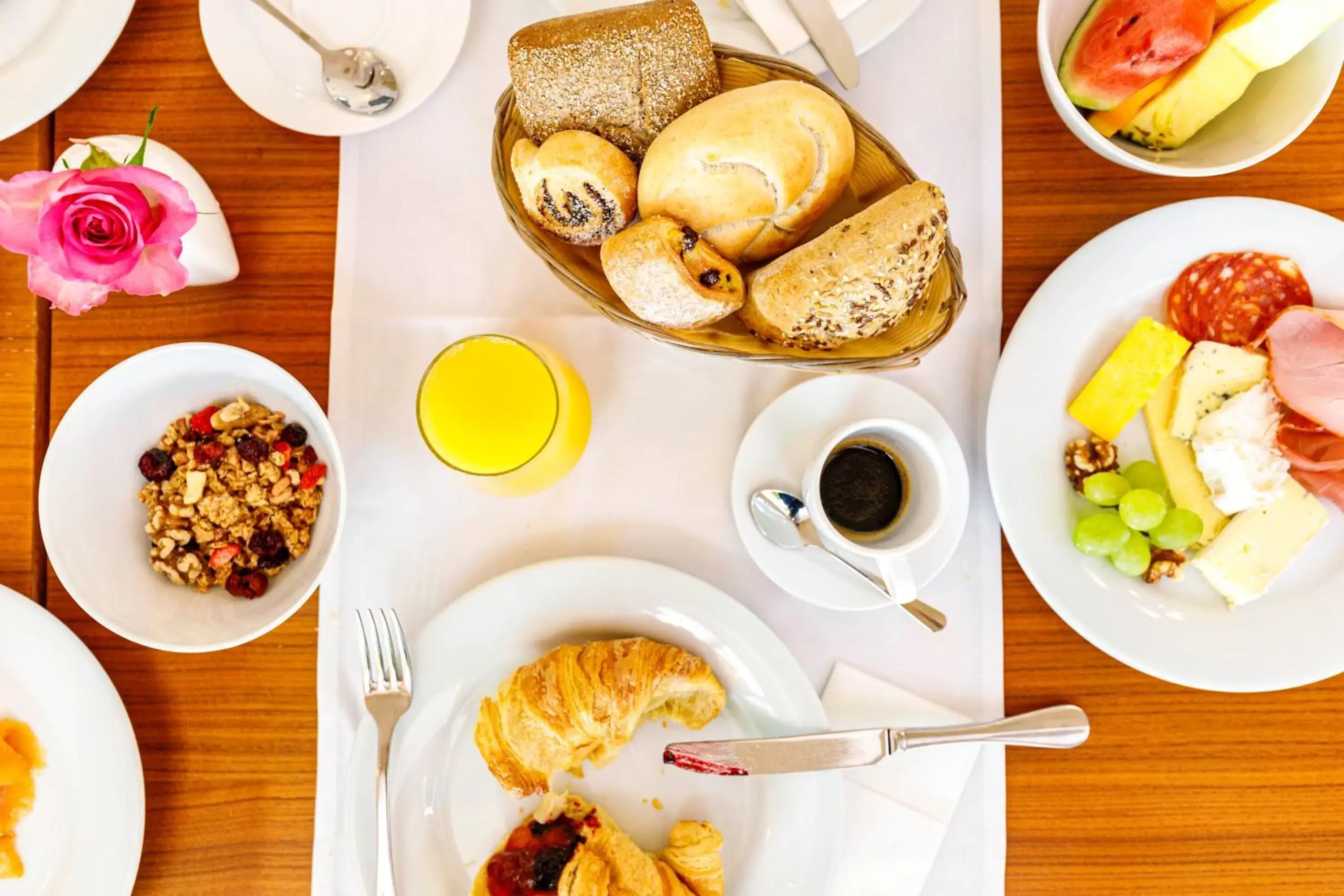 Breakfast in Hotel Herzoghof