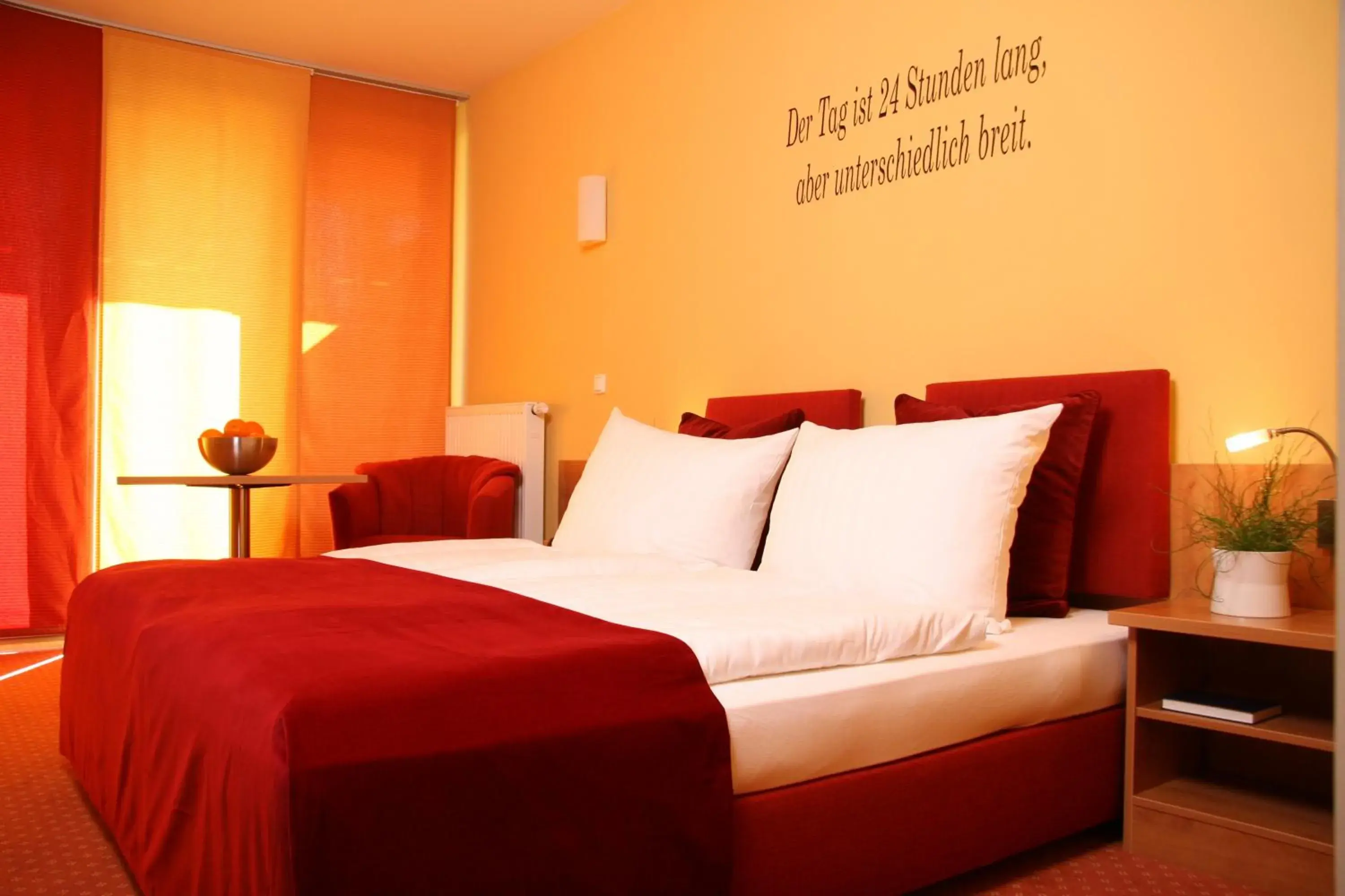 Bed in Hotel von Heyden