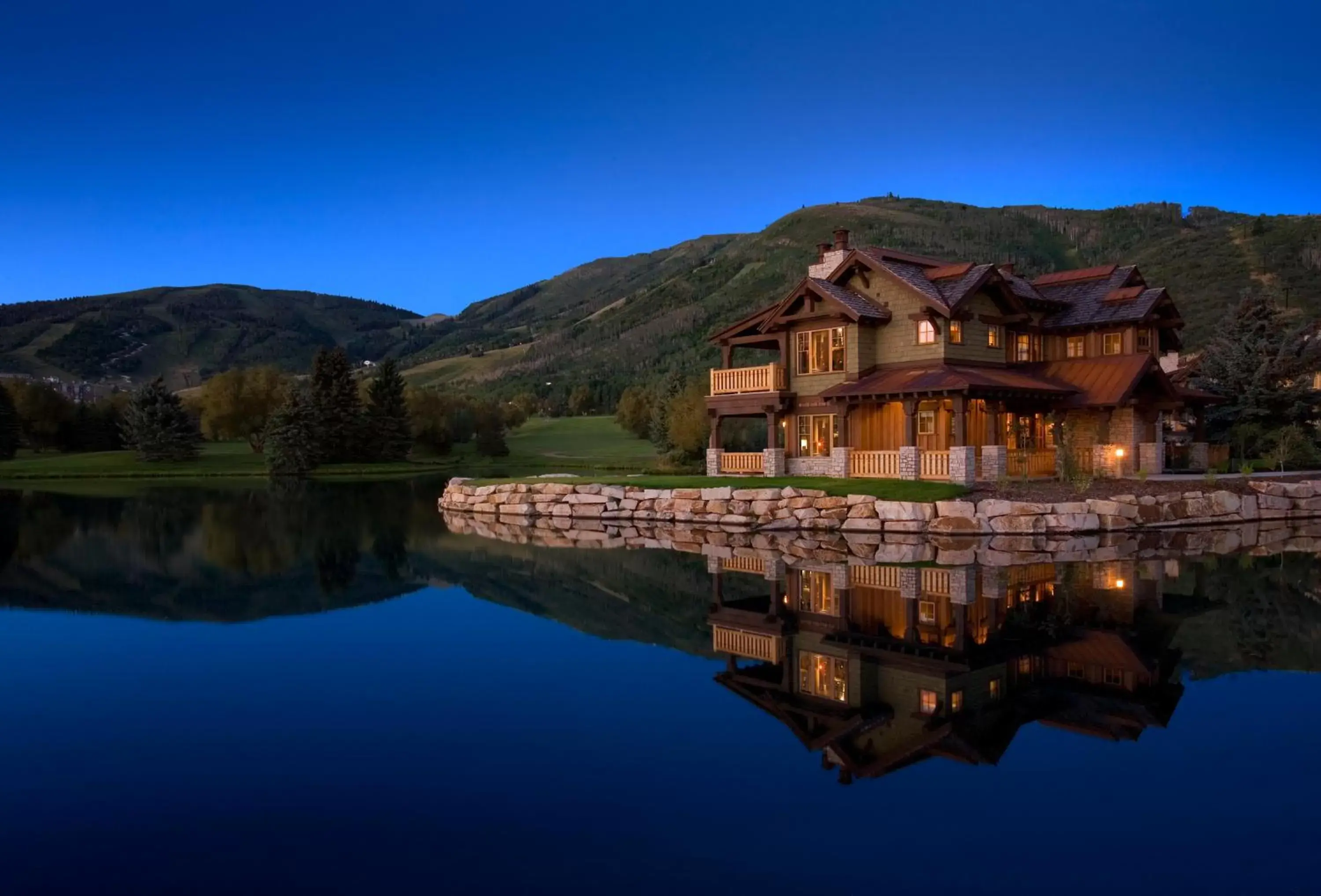 Property Building in Hotel Park City, Autograph Collection