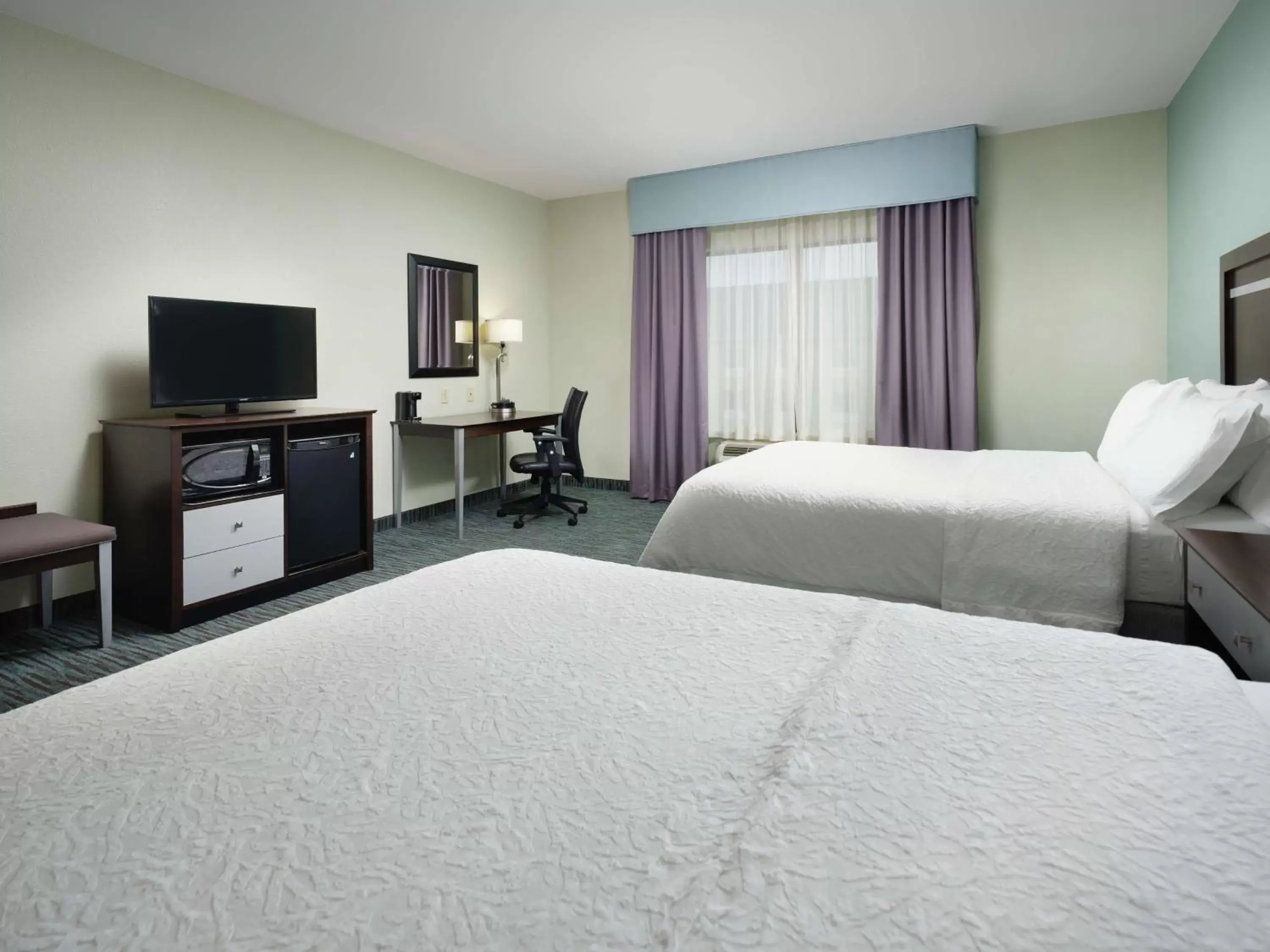 Bedroom, Bed in Hampton Inn Chattanooga West/Lookout Mountain