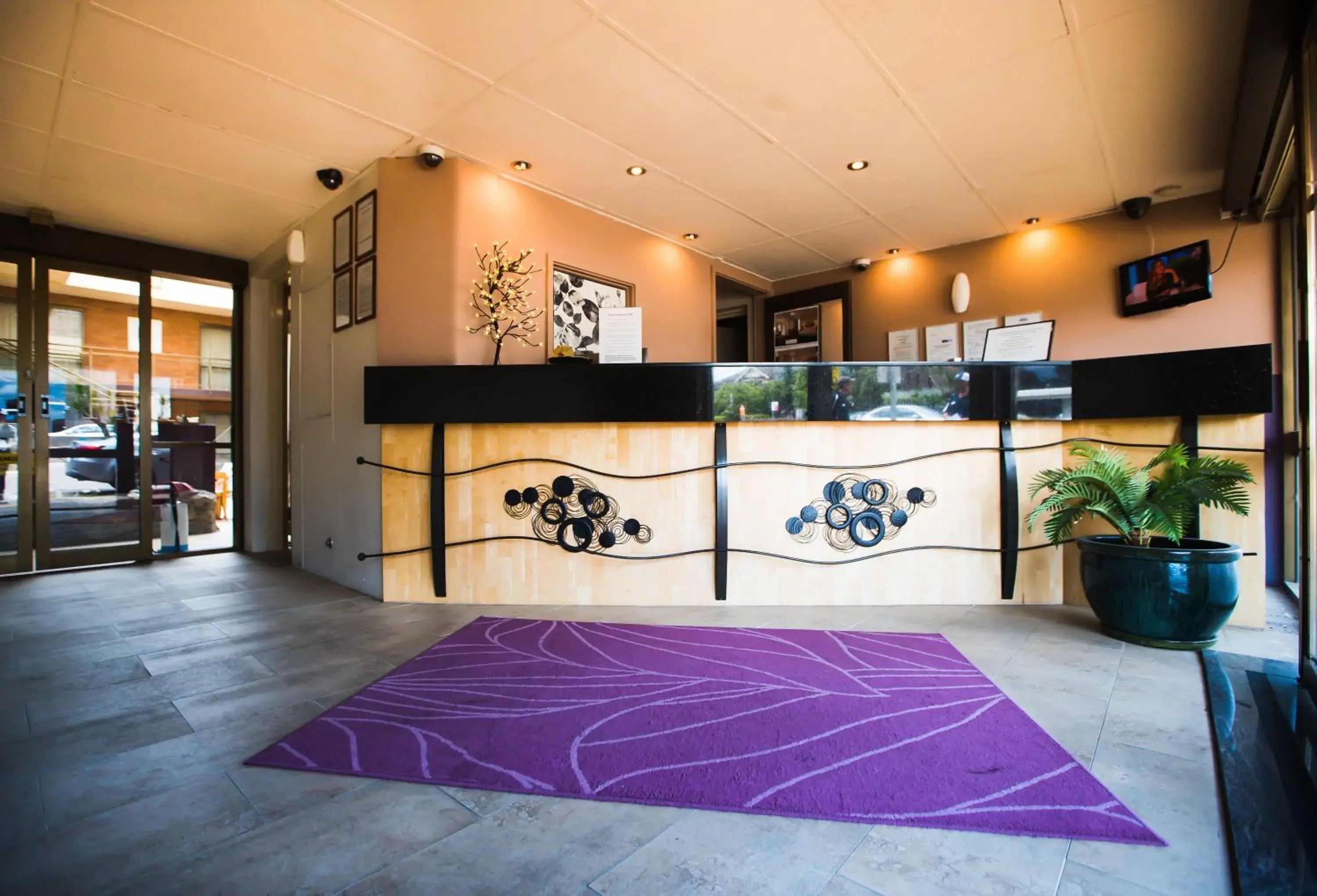 Lobby or reception in Garden Lodge Sydney Hotel Lobby or reception in Garden Lodge Sydney Hotel