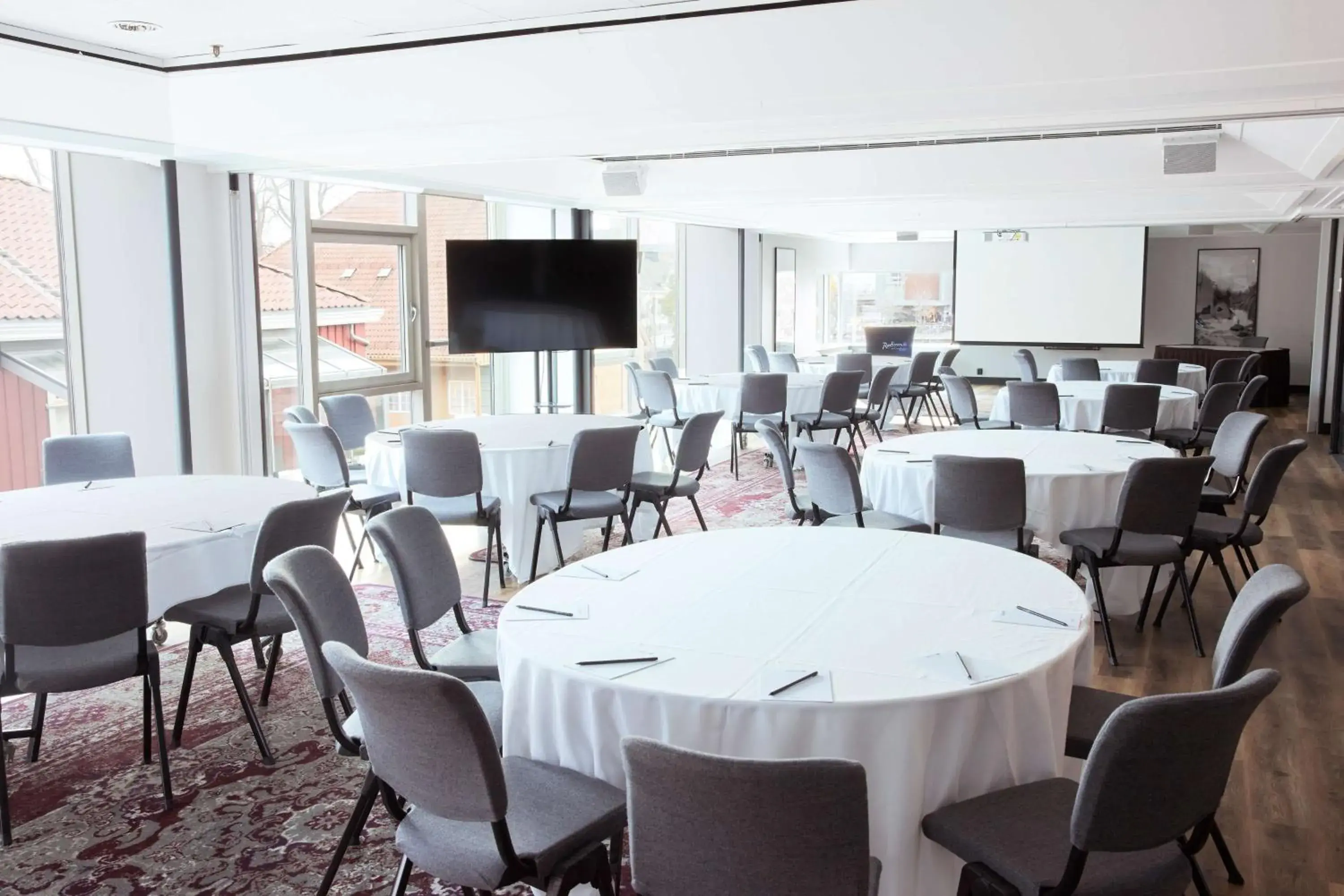 Meeting/conference room, Restaurant/Places to Eat in Radisson Blu Royal Garden Hotel, Trondheim