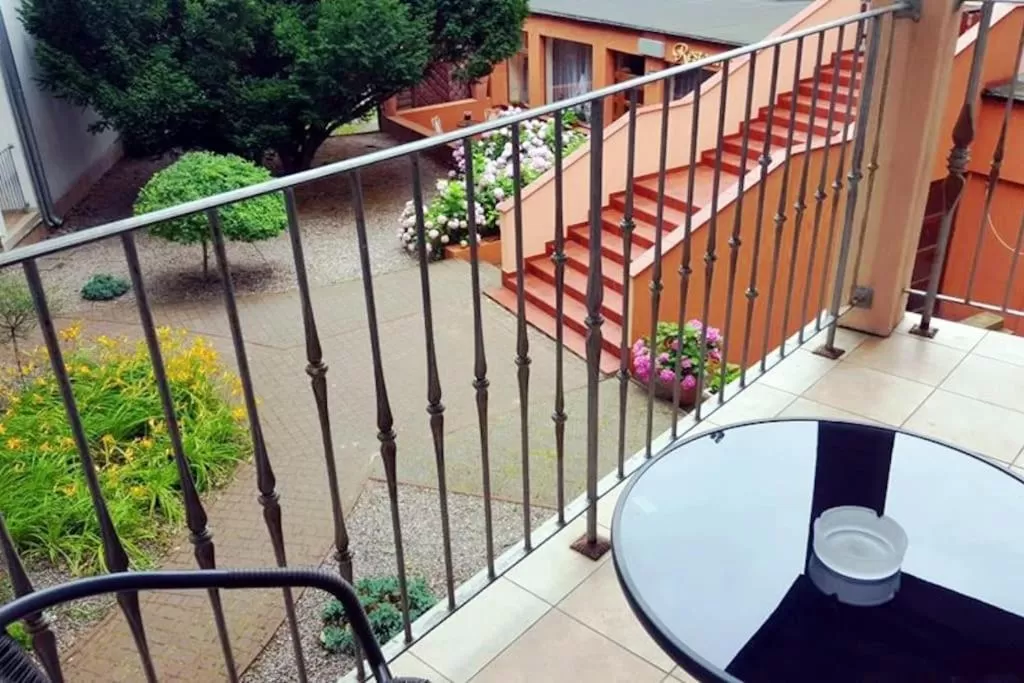 Day in Rezydencja 5 Dębów