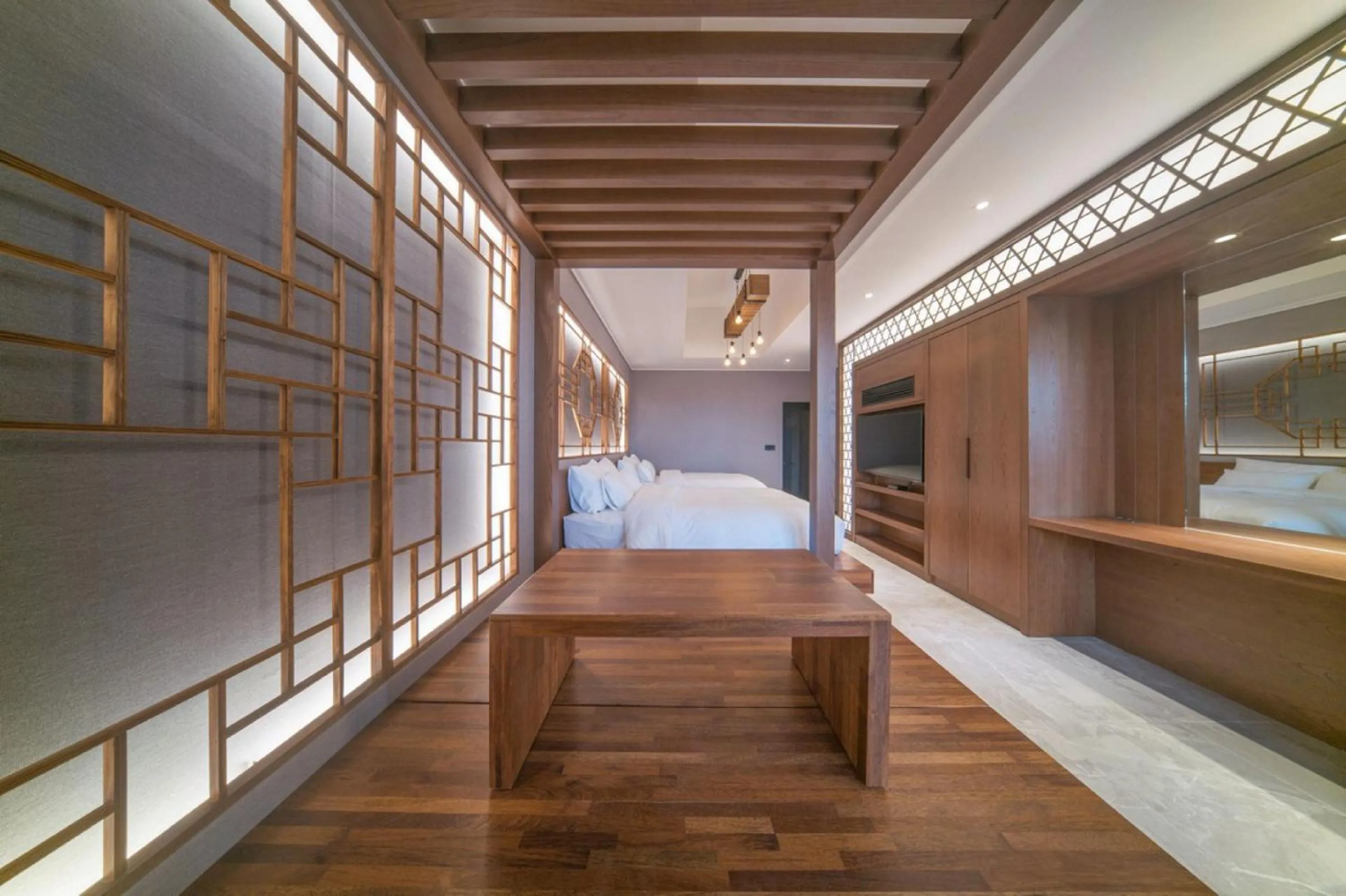 Bed in Yeon Hwa Moon Hotel