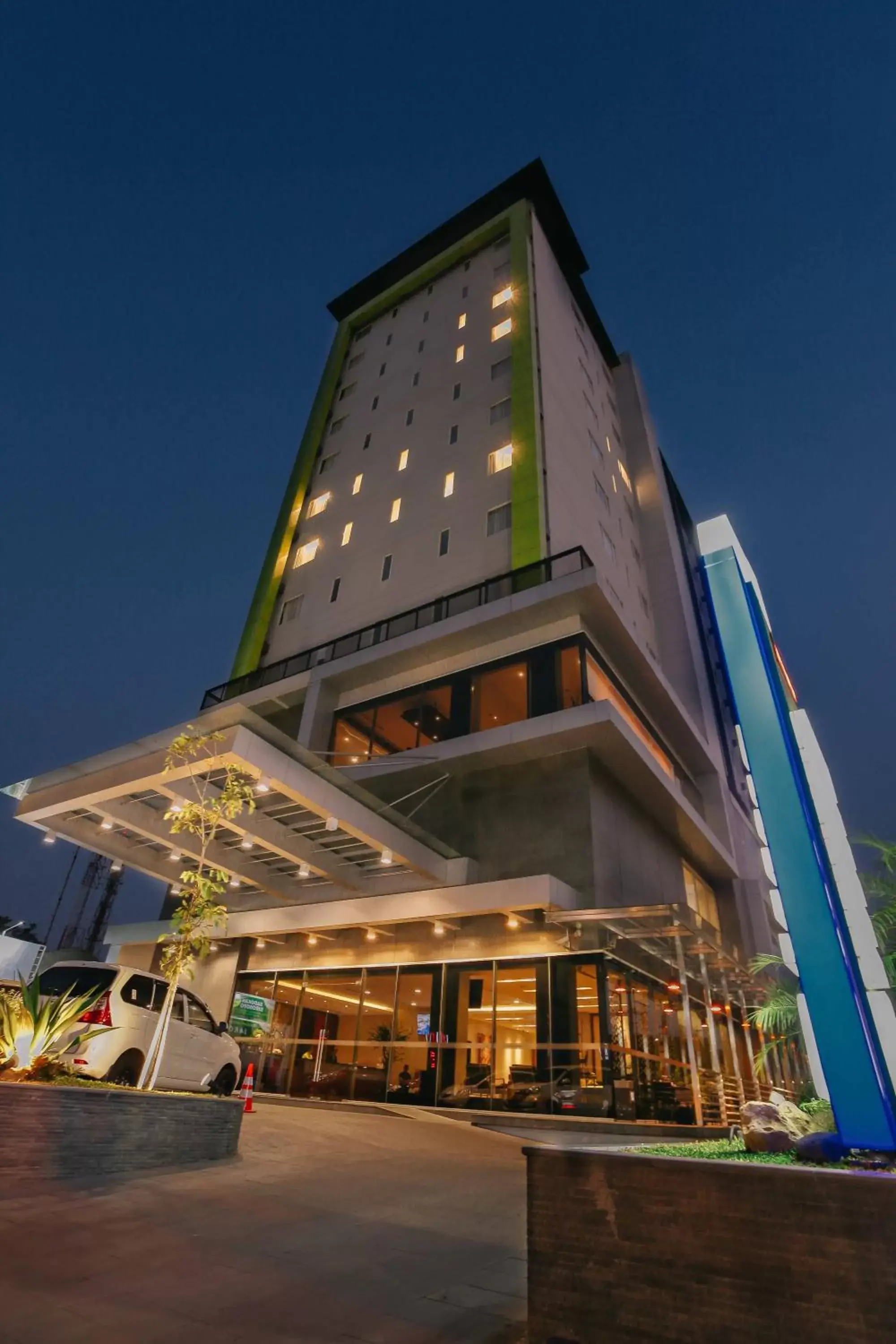 Facade/entrance, Property Building in PrimeBiz Hotel Surabaya