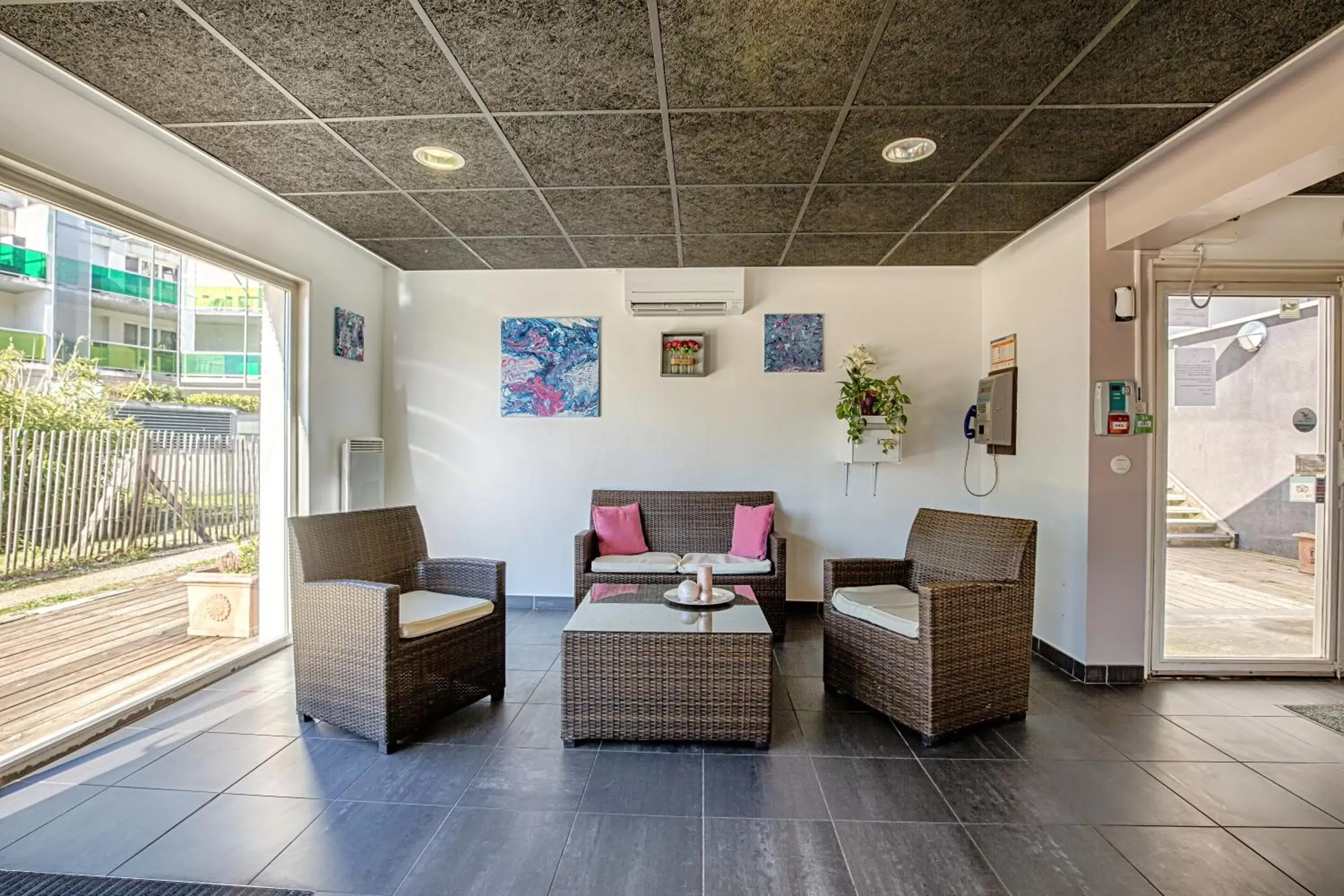 Lobby or reception, Seating Area in Résidence Azurea