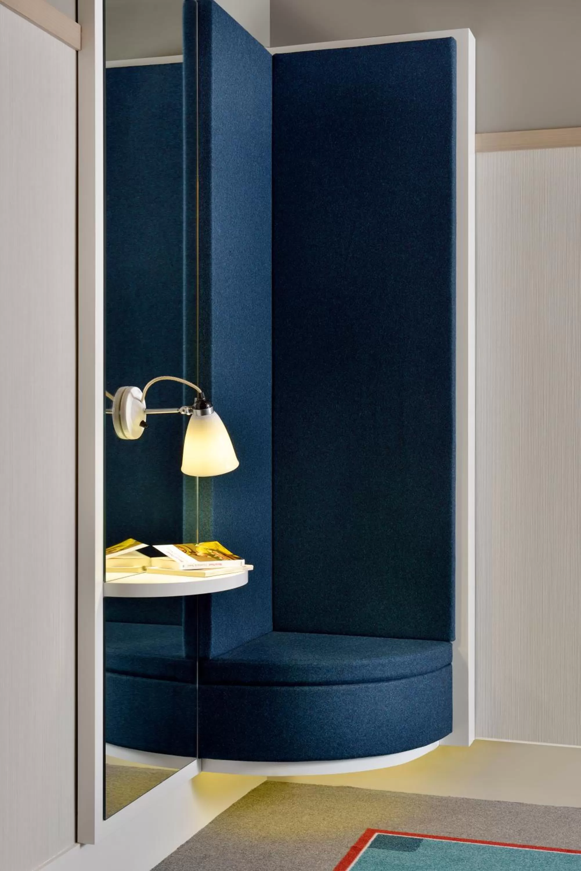 Lobby or reception in l'Echiquier Opéra Hotel Paris - MGallery Collection