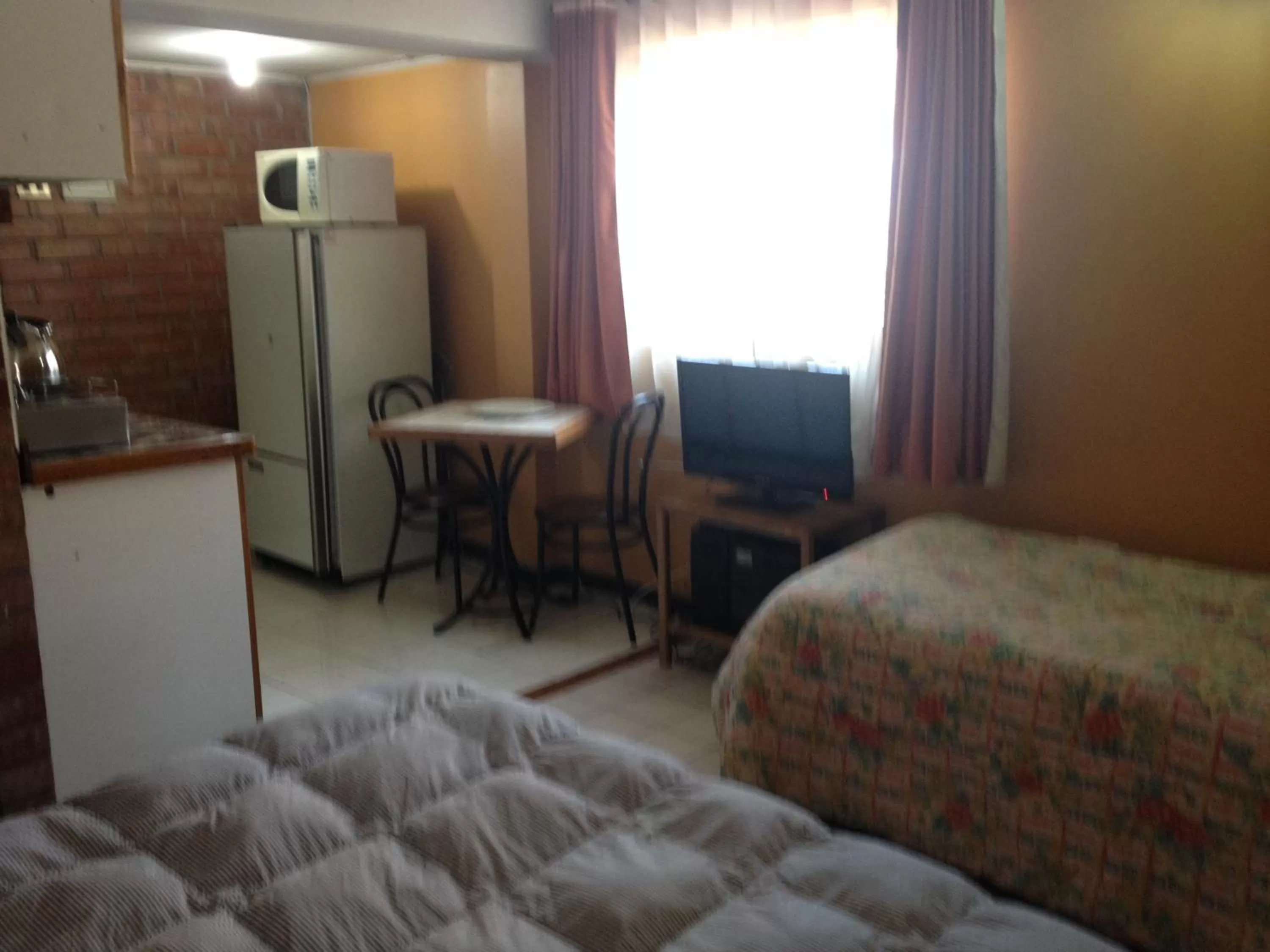 TV and multimedia in Aparthotel San Francisco