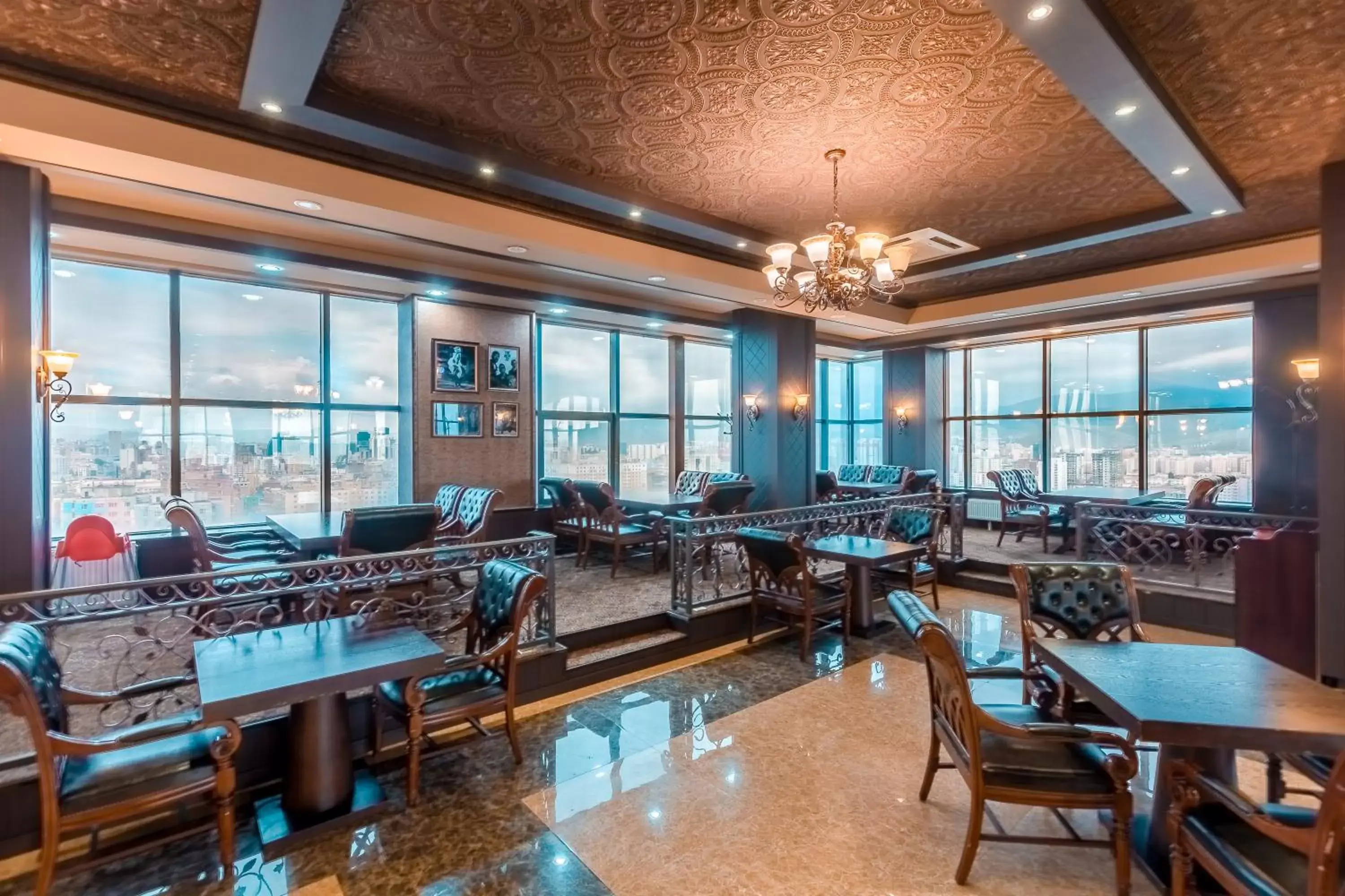 Restaurant/Places to Eat in Grand Hill Hotel Ulaanbaatar