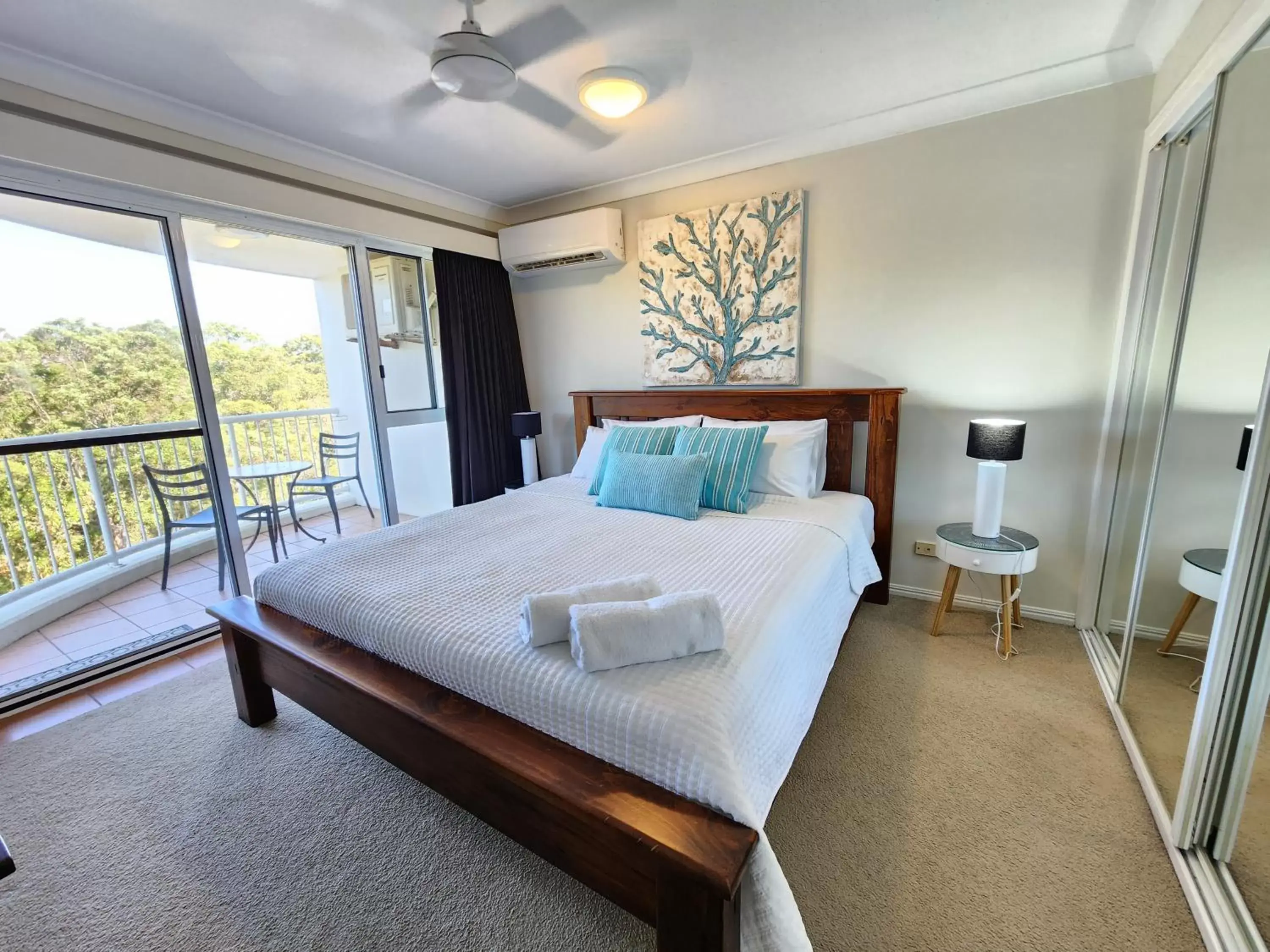 Bed in Fairways Golf & Beach Retreat Bribie Island