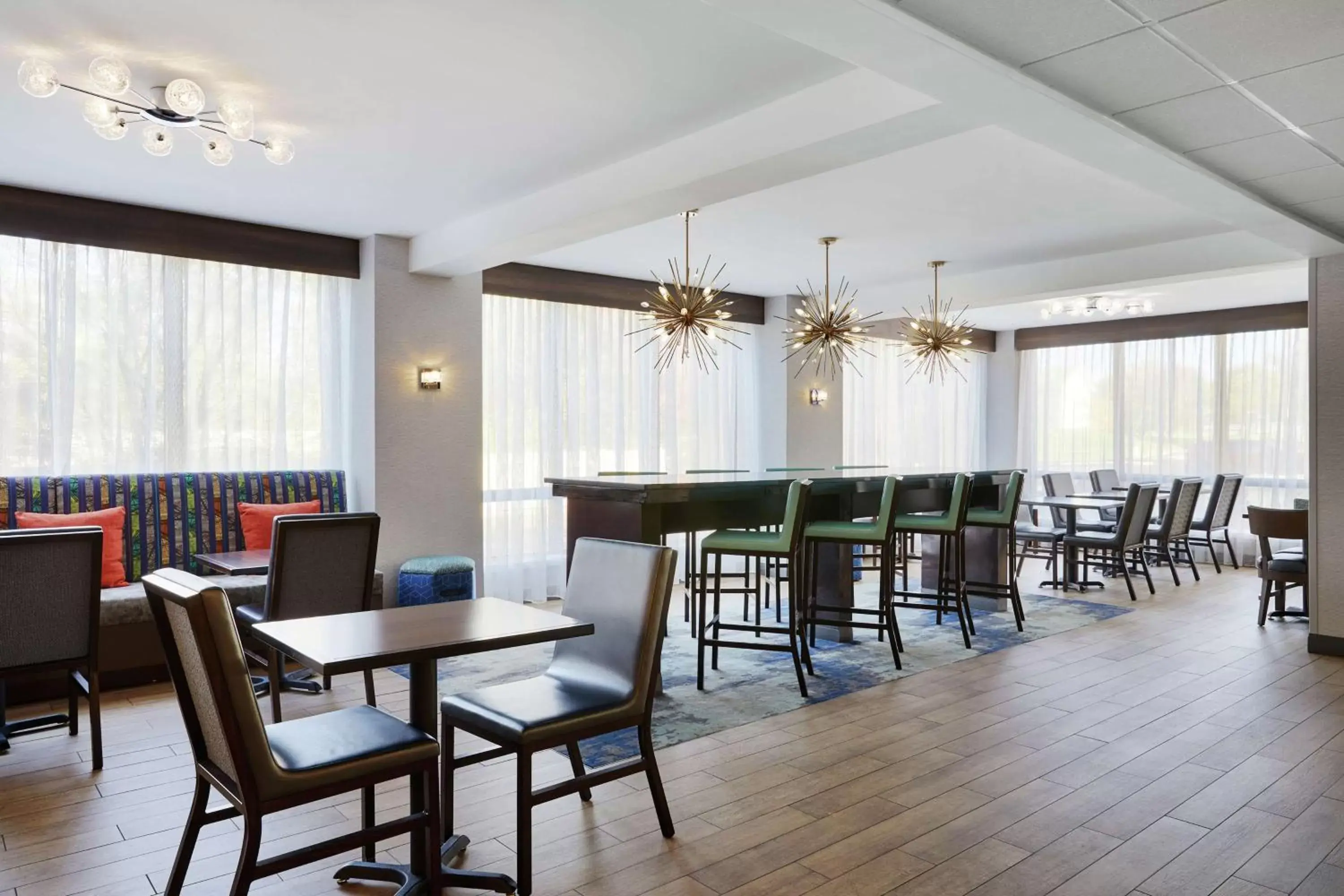 Restaurant/Places to Eat in Hampton Inn Philadelphia/King of Prussia - Valley Forge