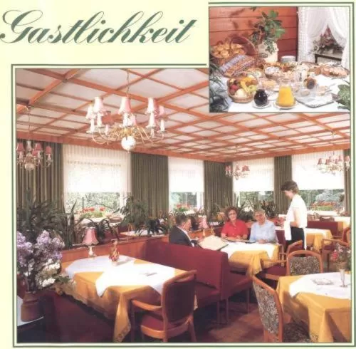 Restaurant/places to eat in Waldschlösschen