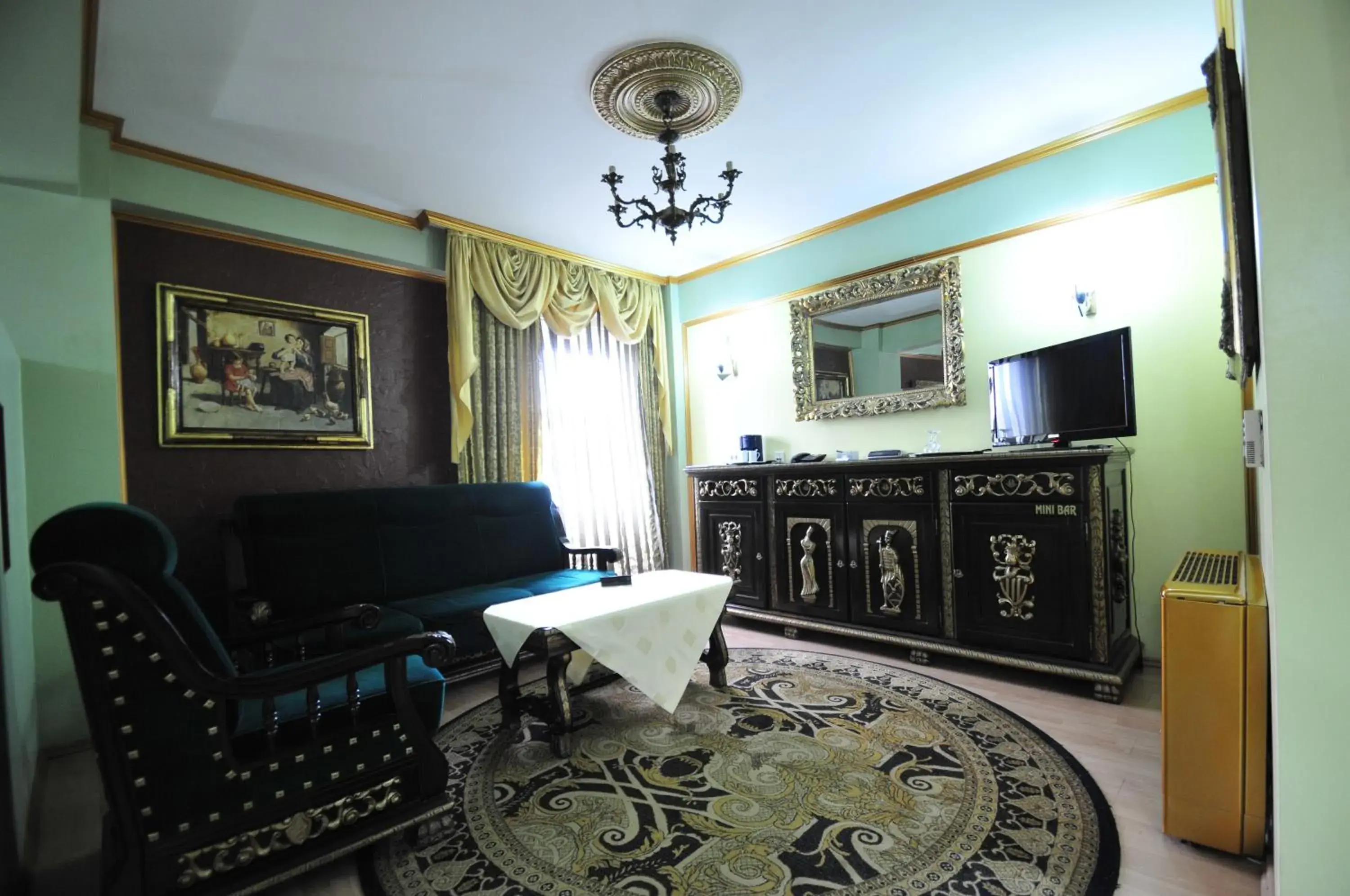 Seating Area in Ambassador Hotel