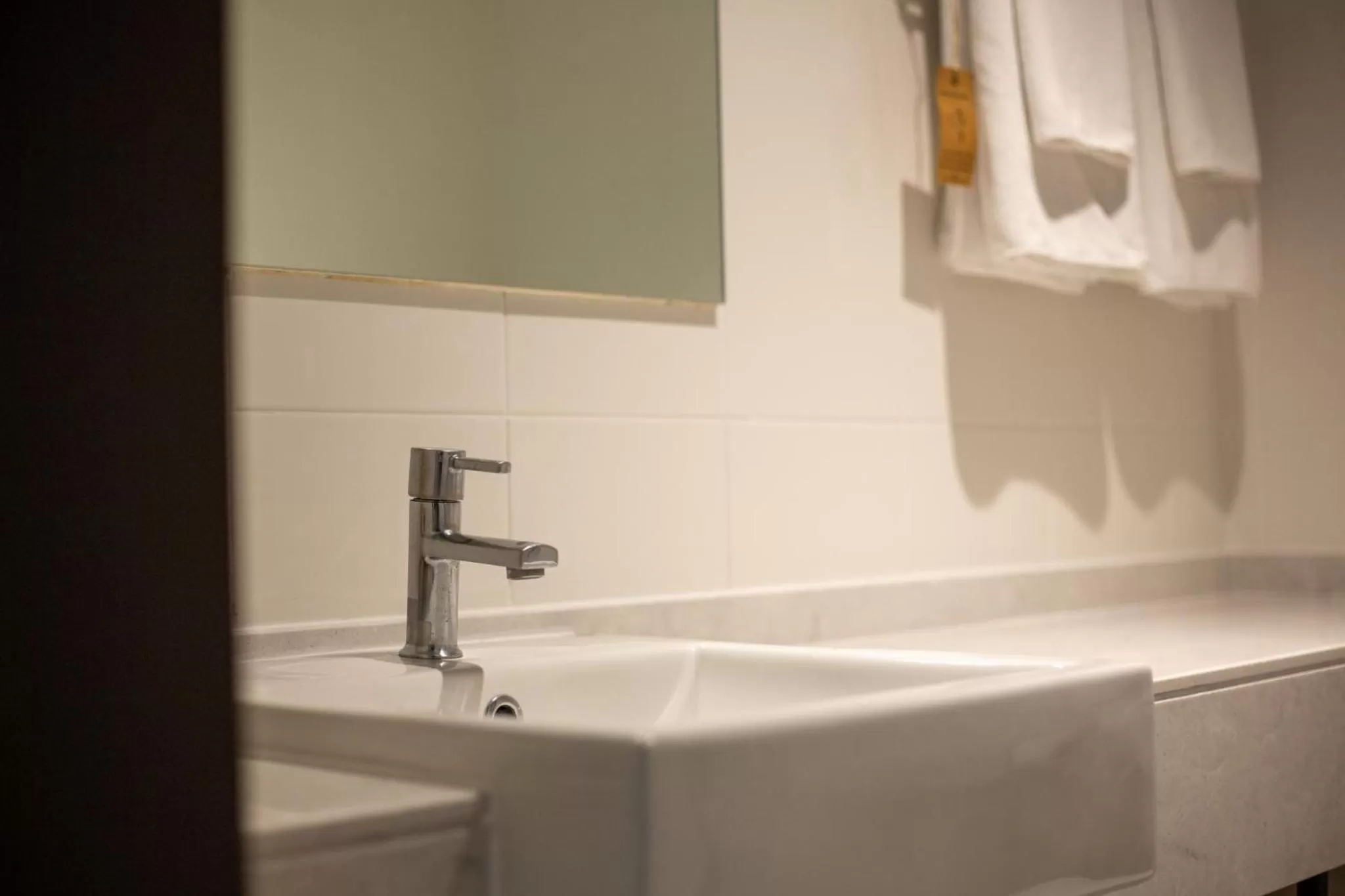 Bathroom in Lemontea Hotel Bangkok