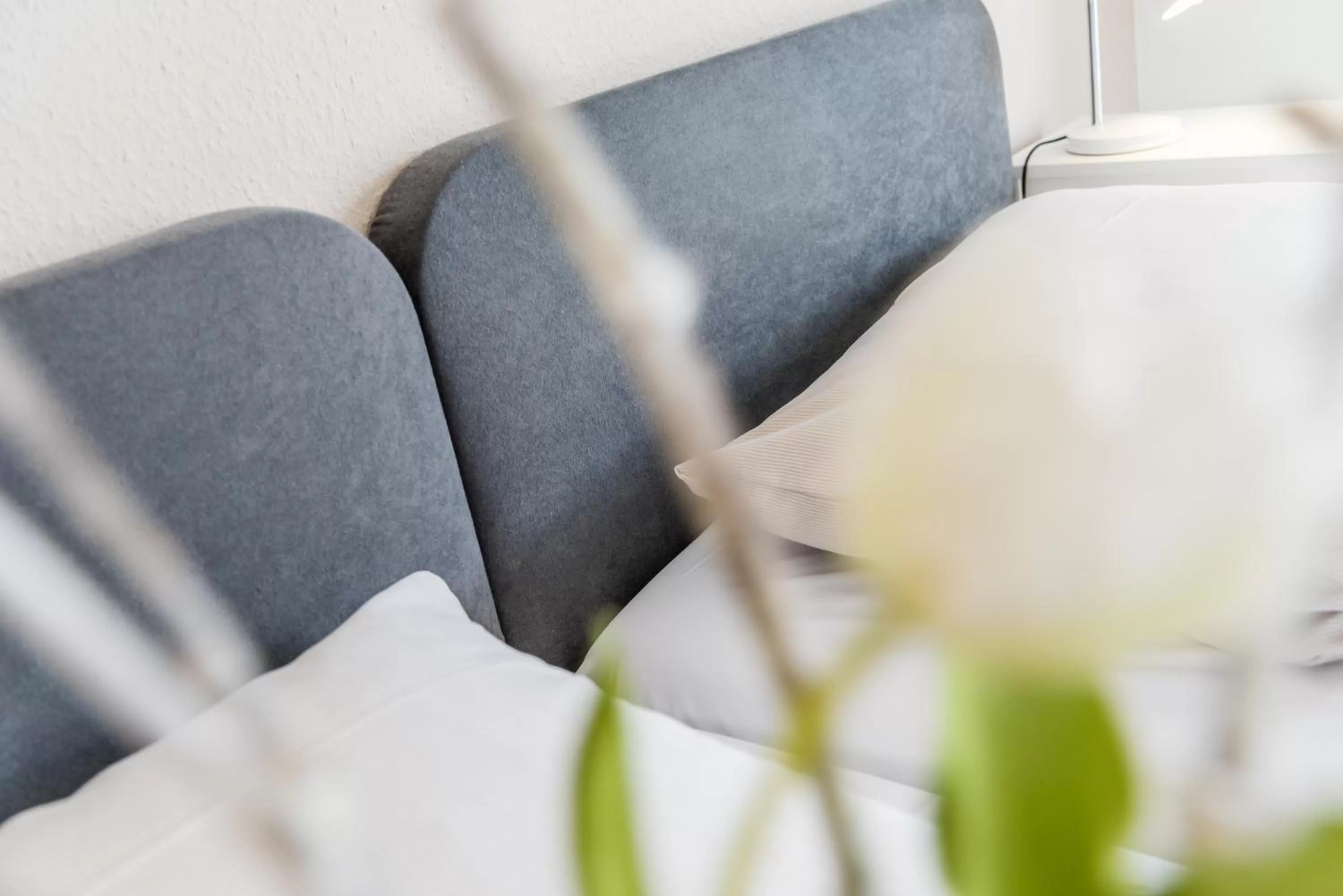 Photo of the whole room, Bed in Schäfers Hotel, Self-Check-in, Cafe und Bäcker am Hotel