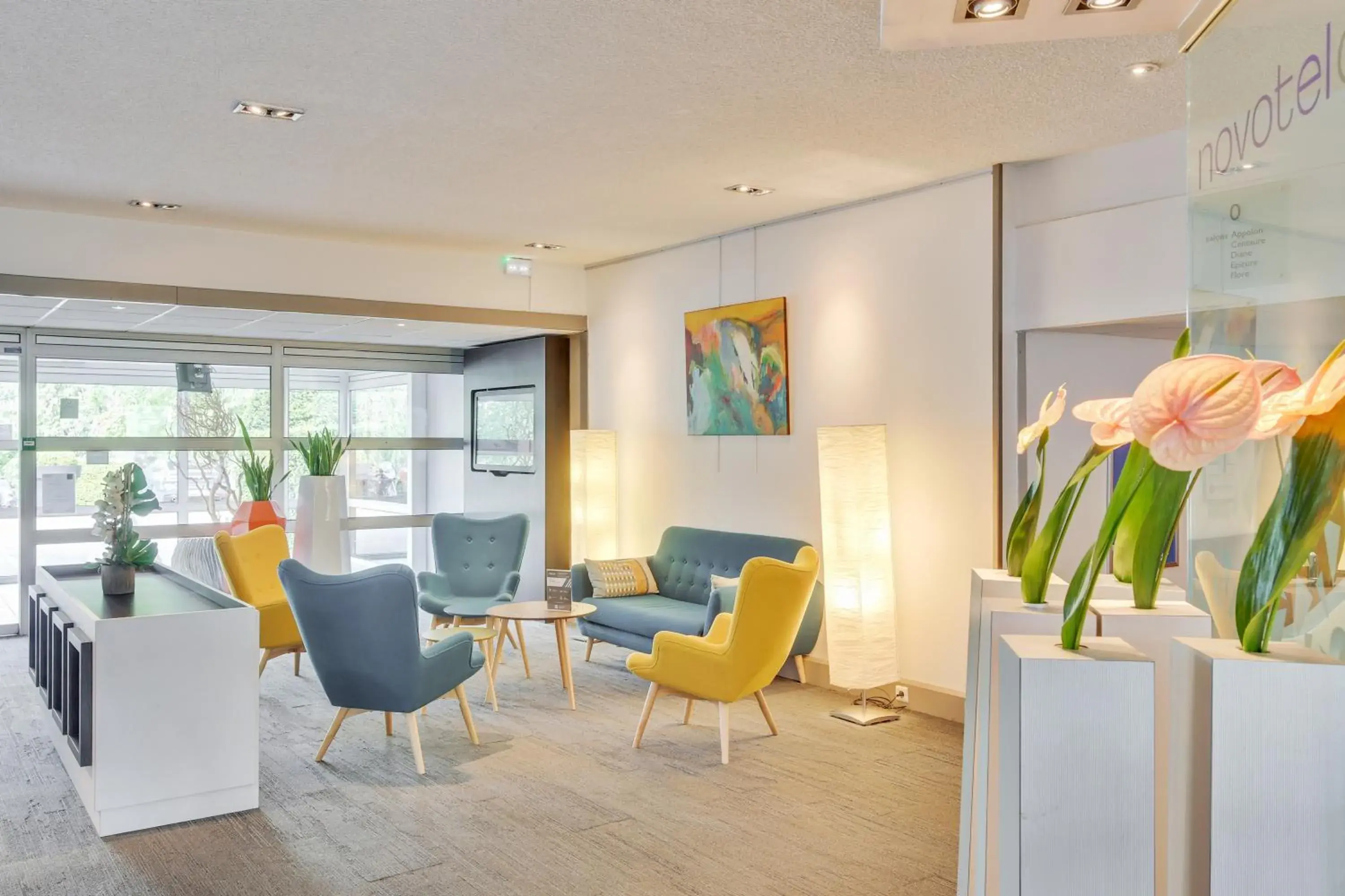 Lobby or reception, Seating Area in Novotel Poissy Orgeval