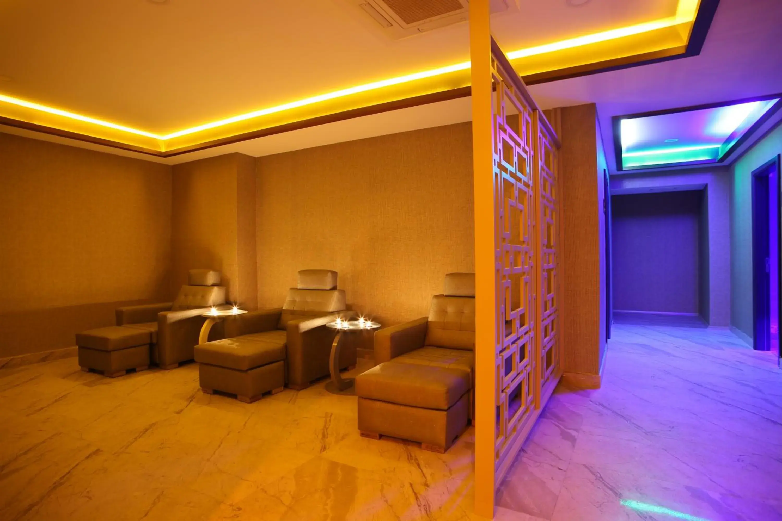 Spa and wellness centre/facilities, Seating Area in Mard-inn Hotel