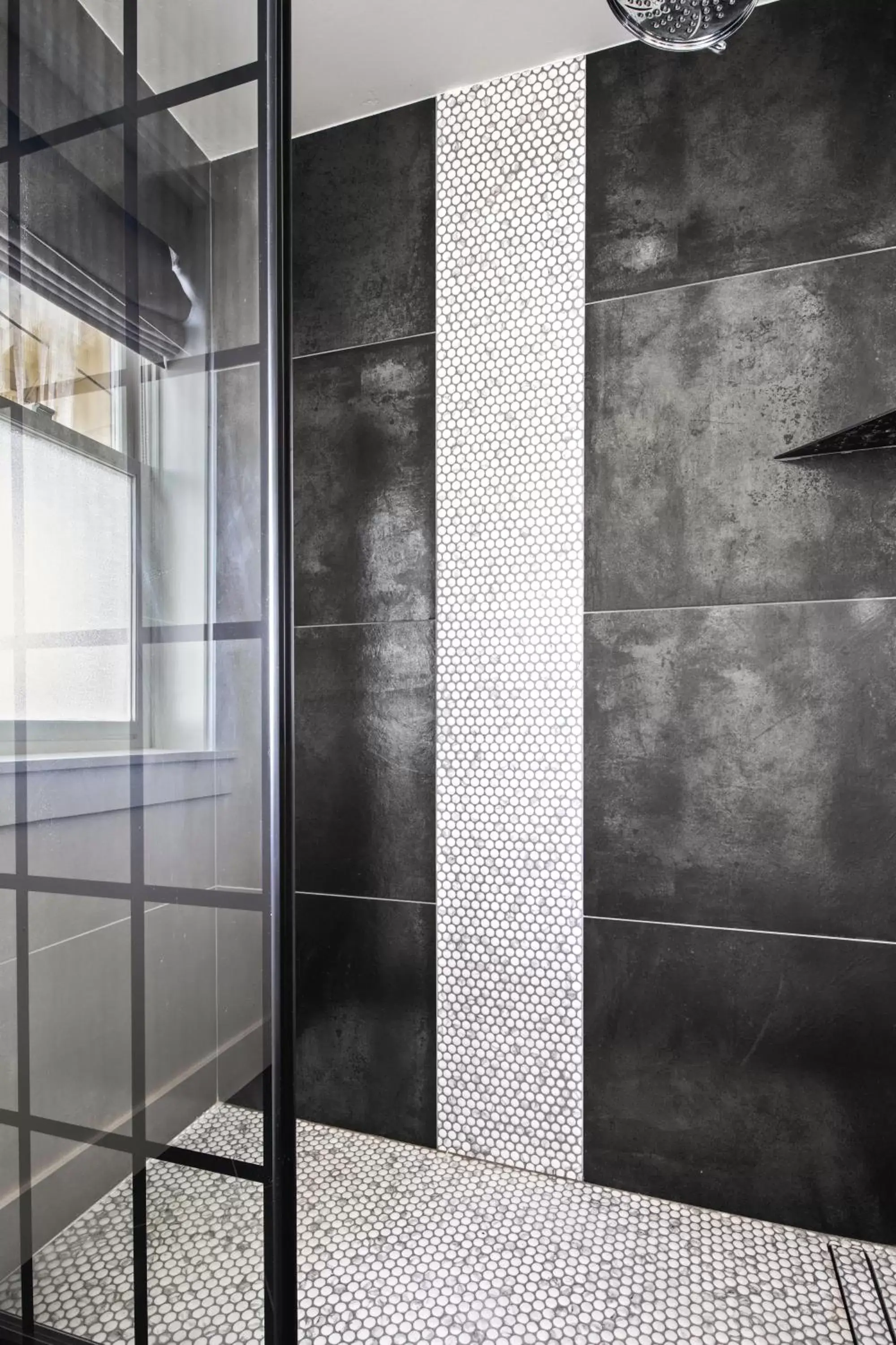 Shower, Bathroom in Bespoke Inn Flagstaff